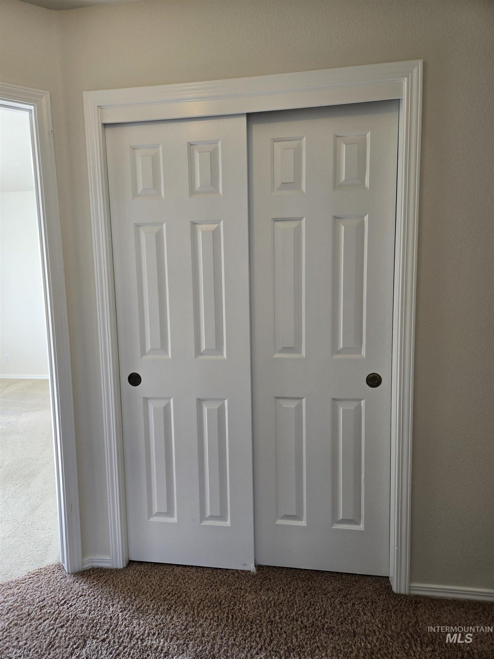 property viewer photo 20