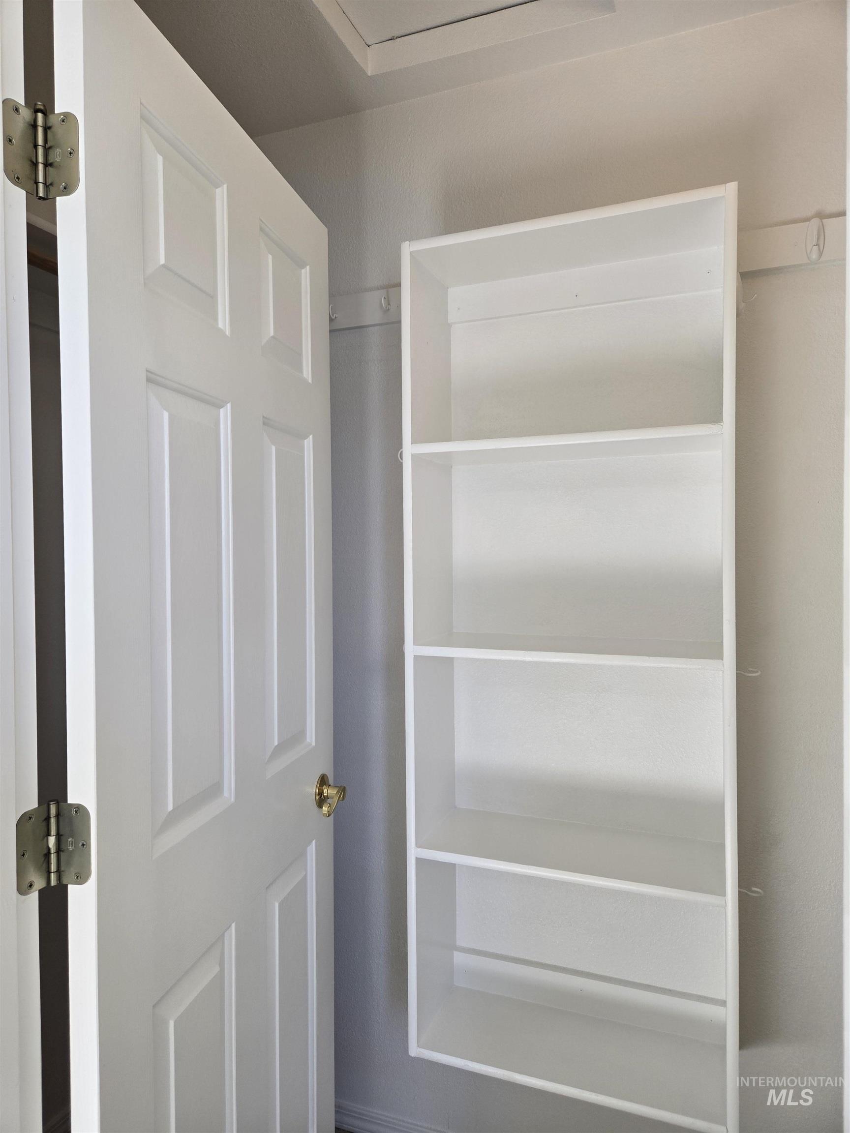property viewer photo 26