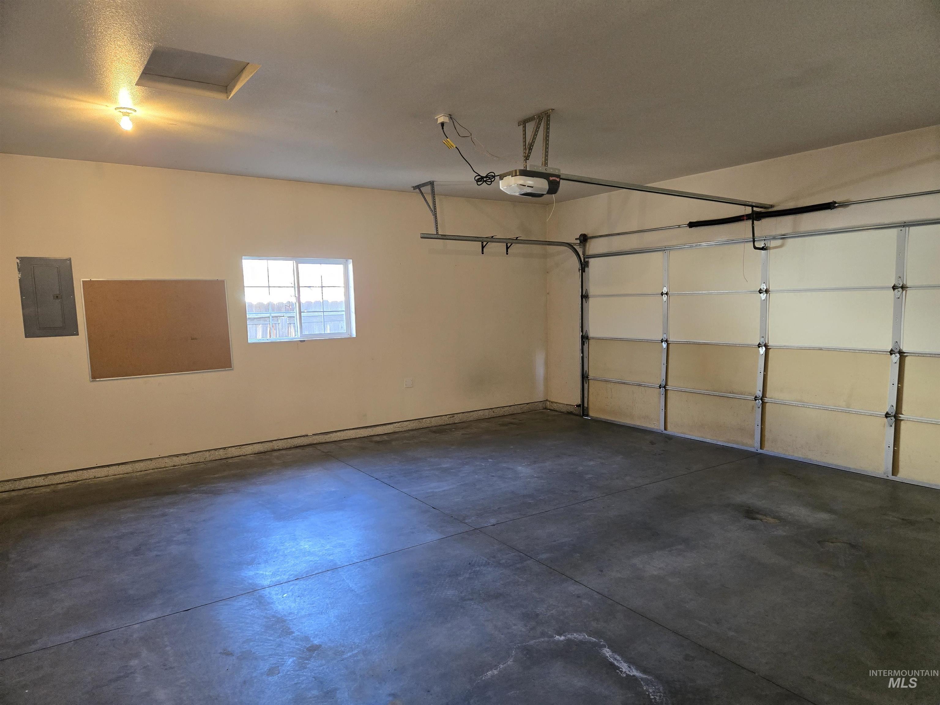 property viewer photo 30