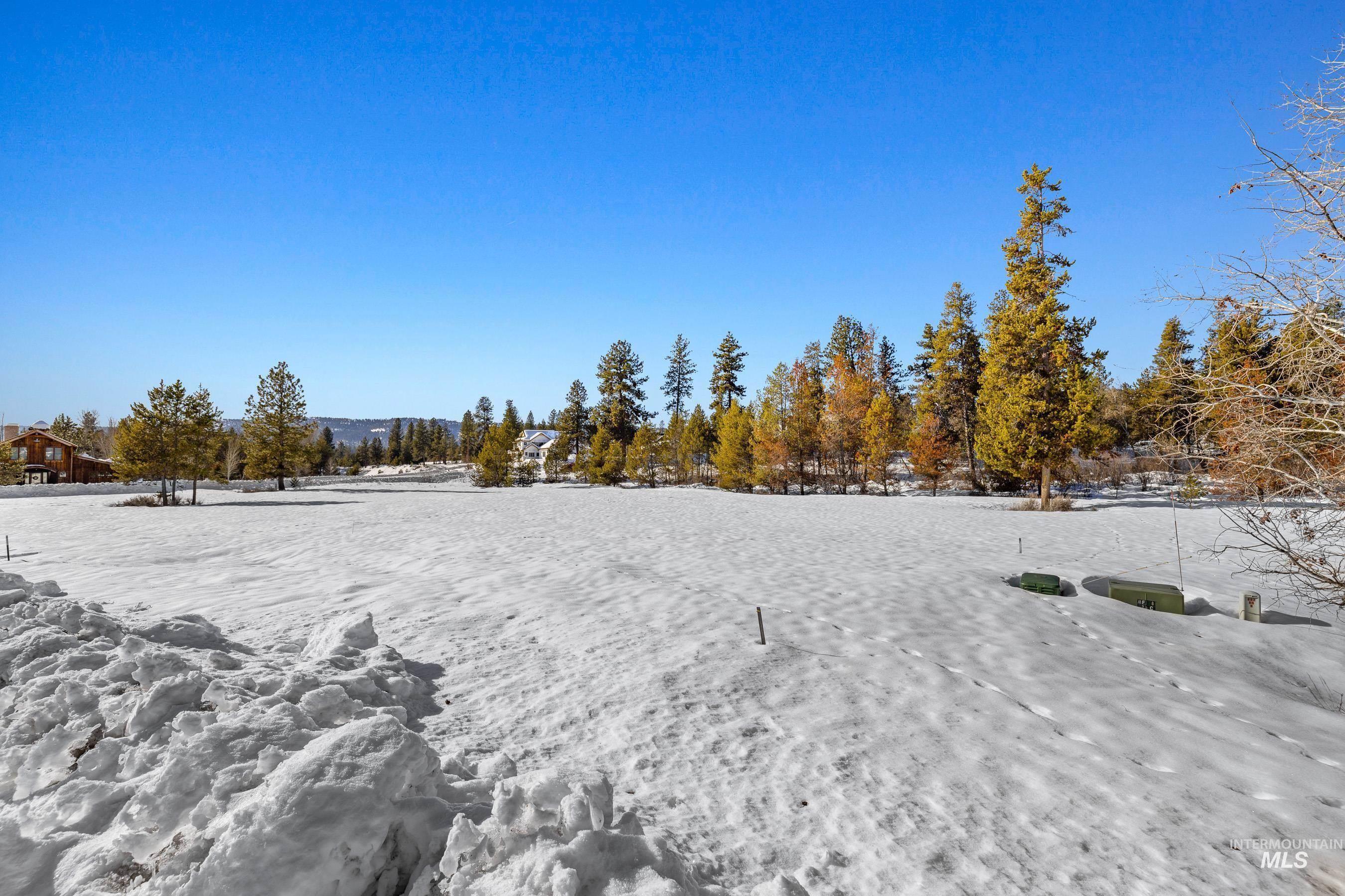 main property photo 13