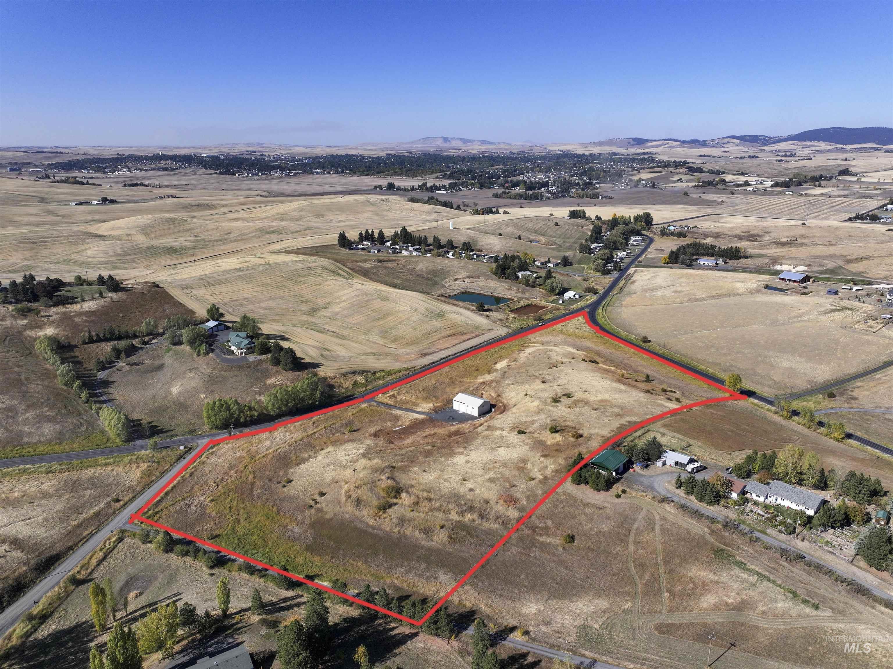 main property photo 8