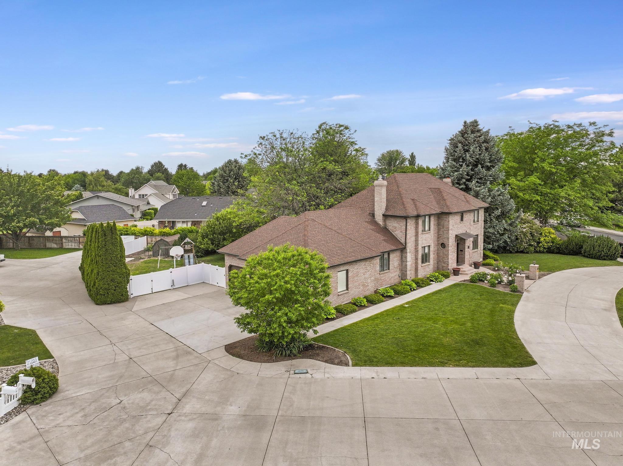 main property photo 44
