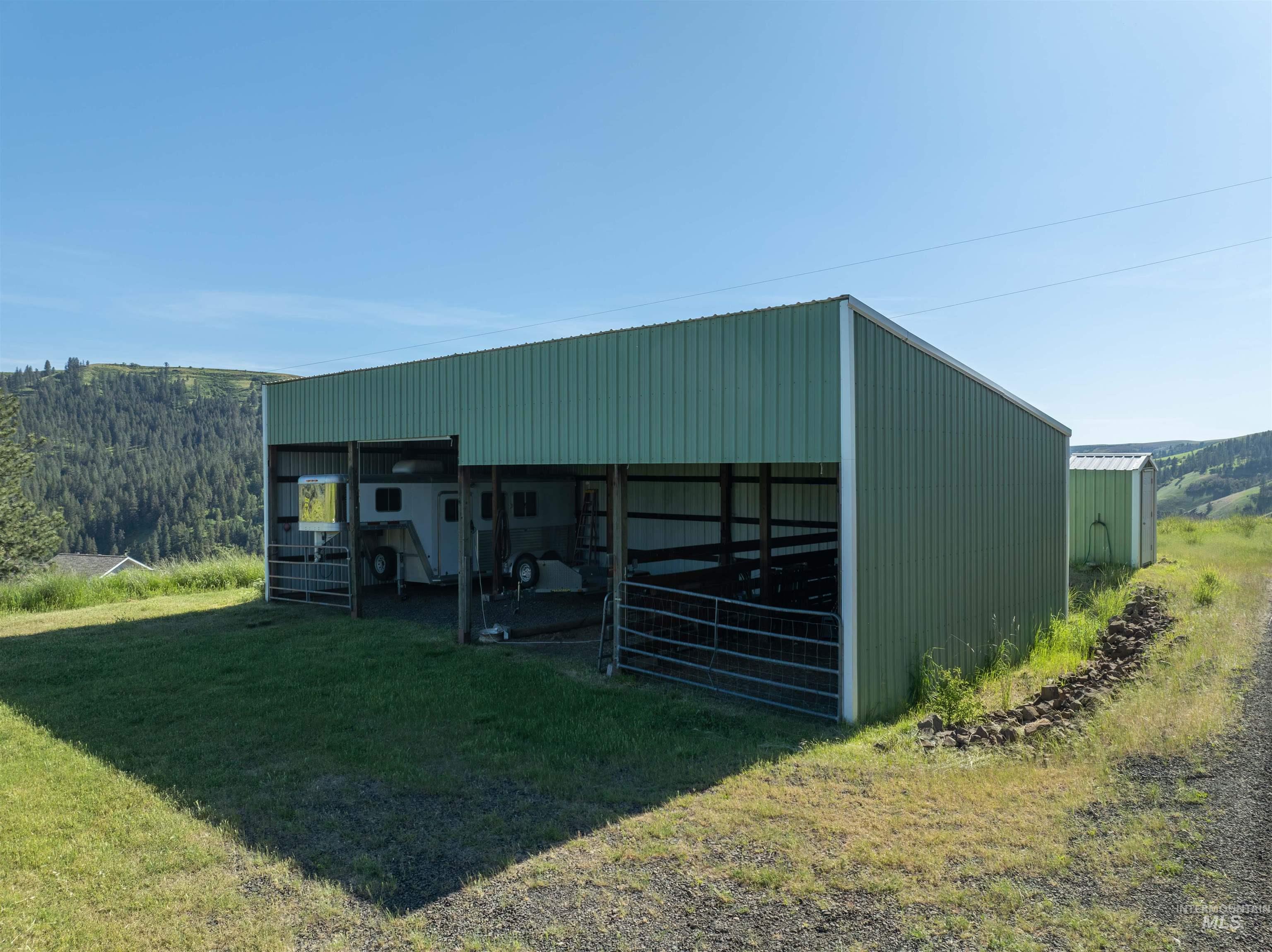 main property photo 47
