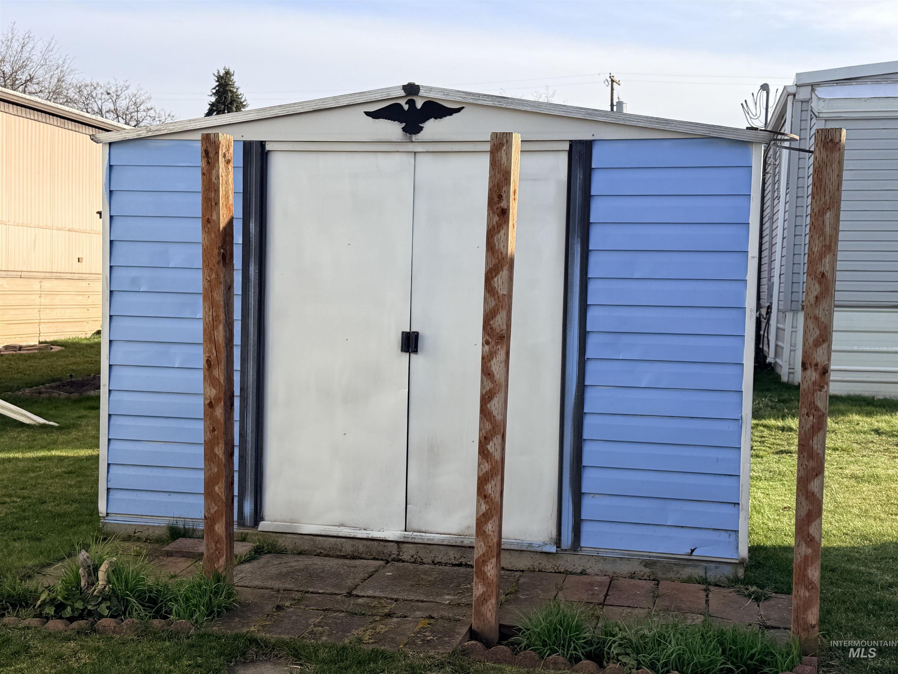 main property photo 5