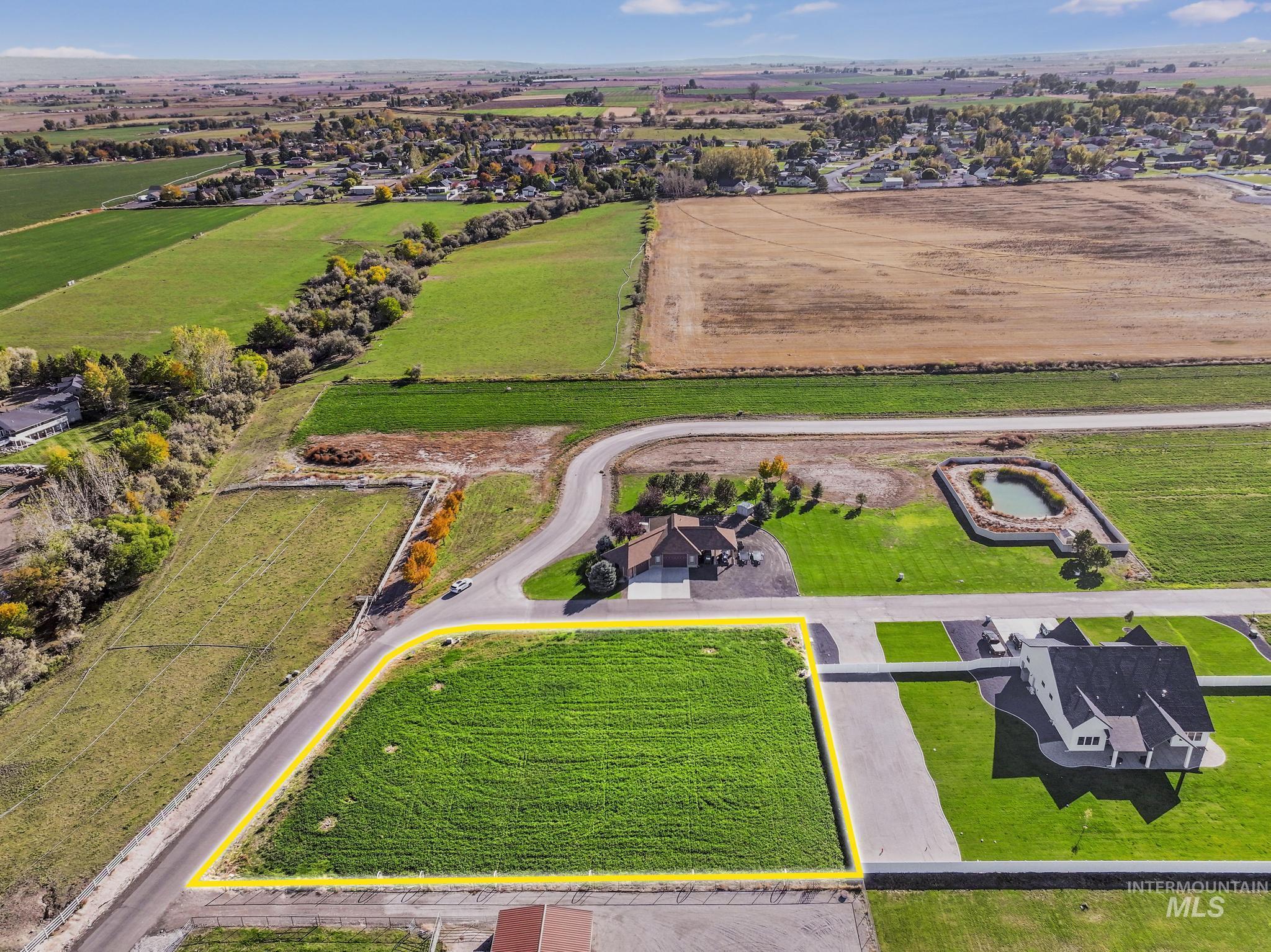 main property photo 10
