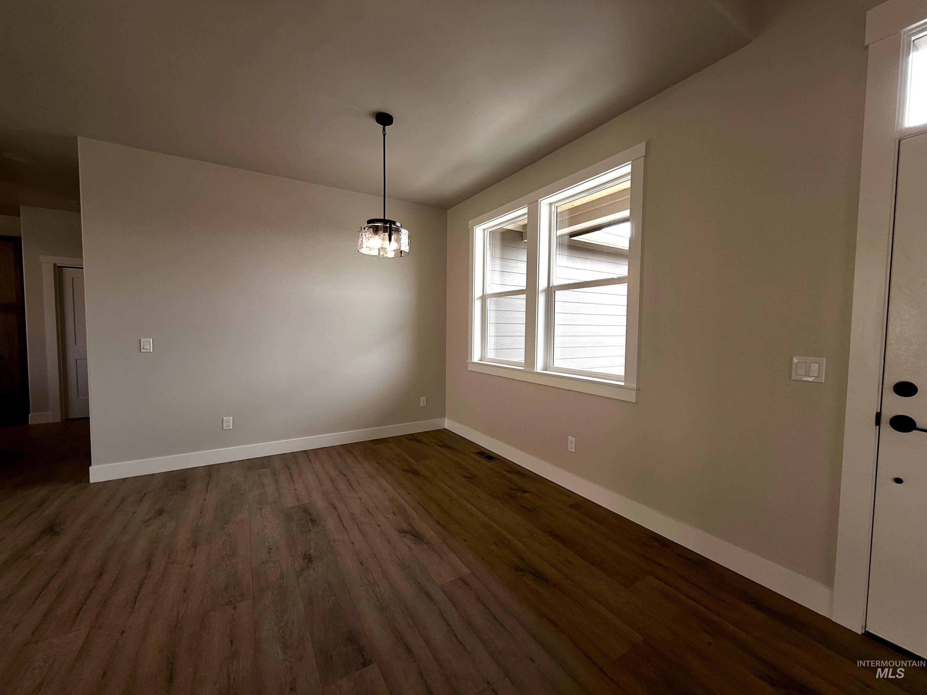property viewer photo 2