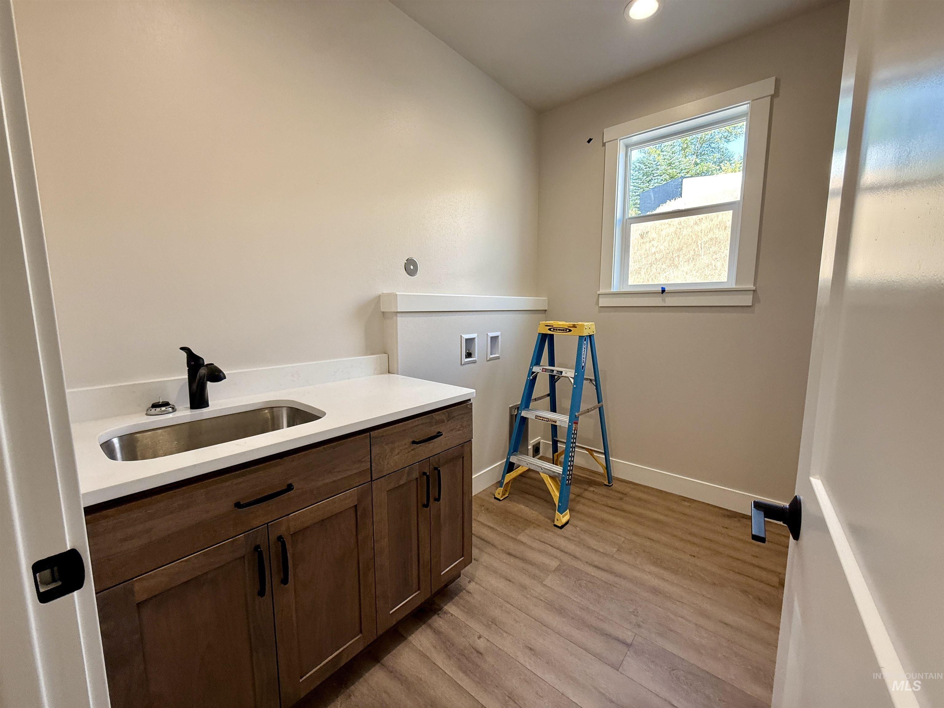property viewer photo 22