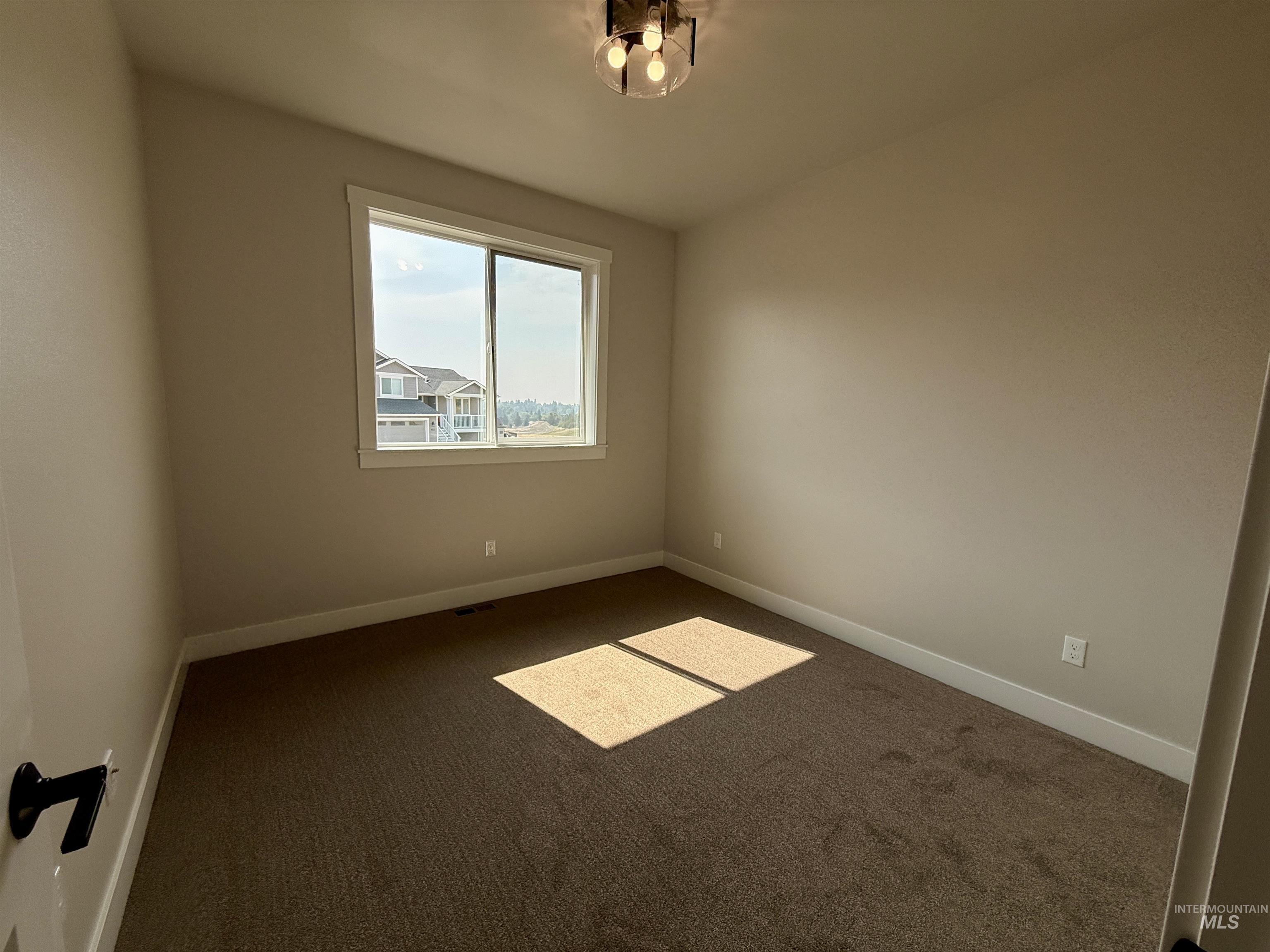property viewer photo 29