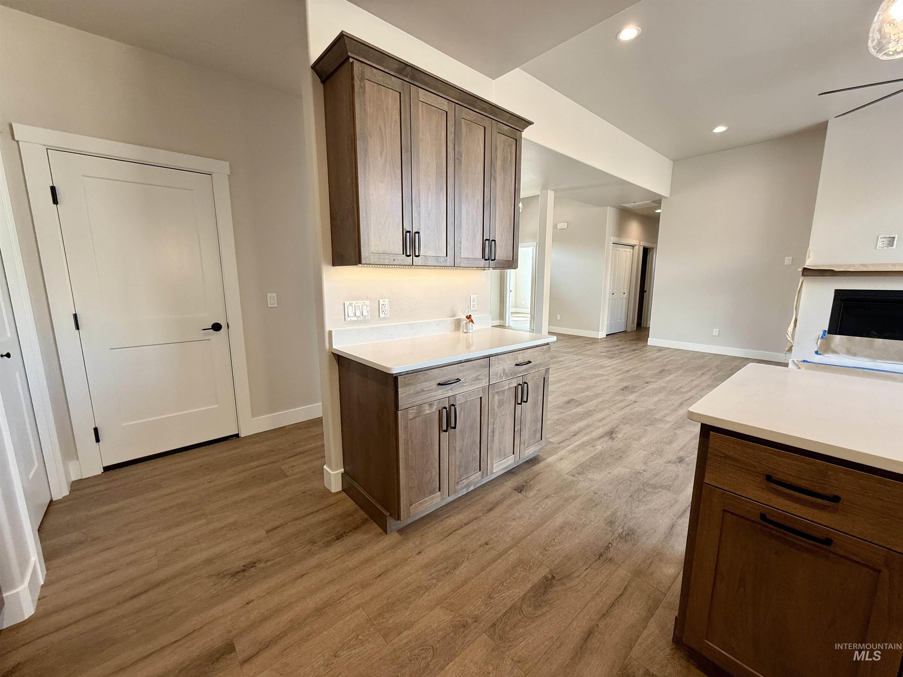 property viewer photo 8