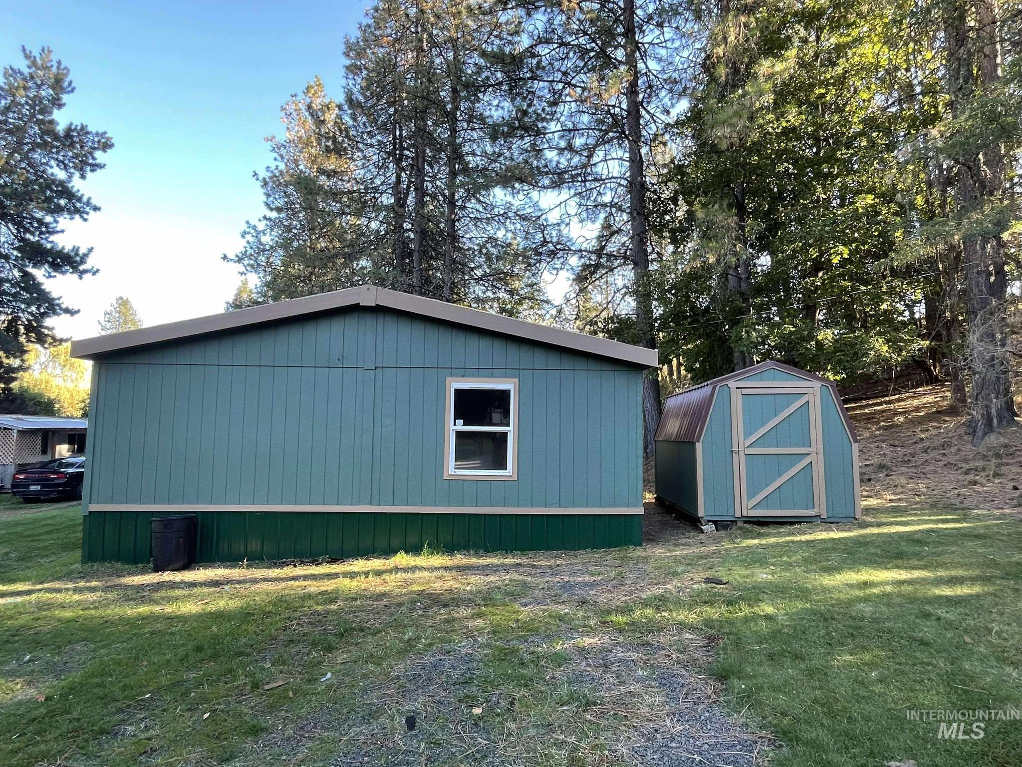 main property photo 9