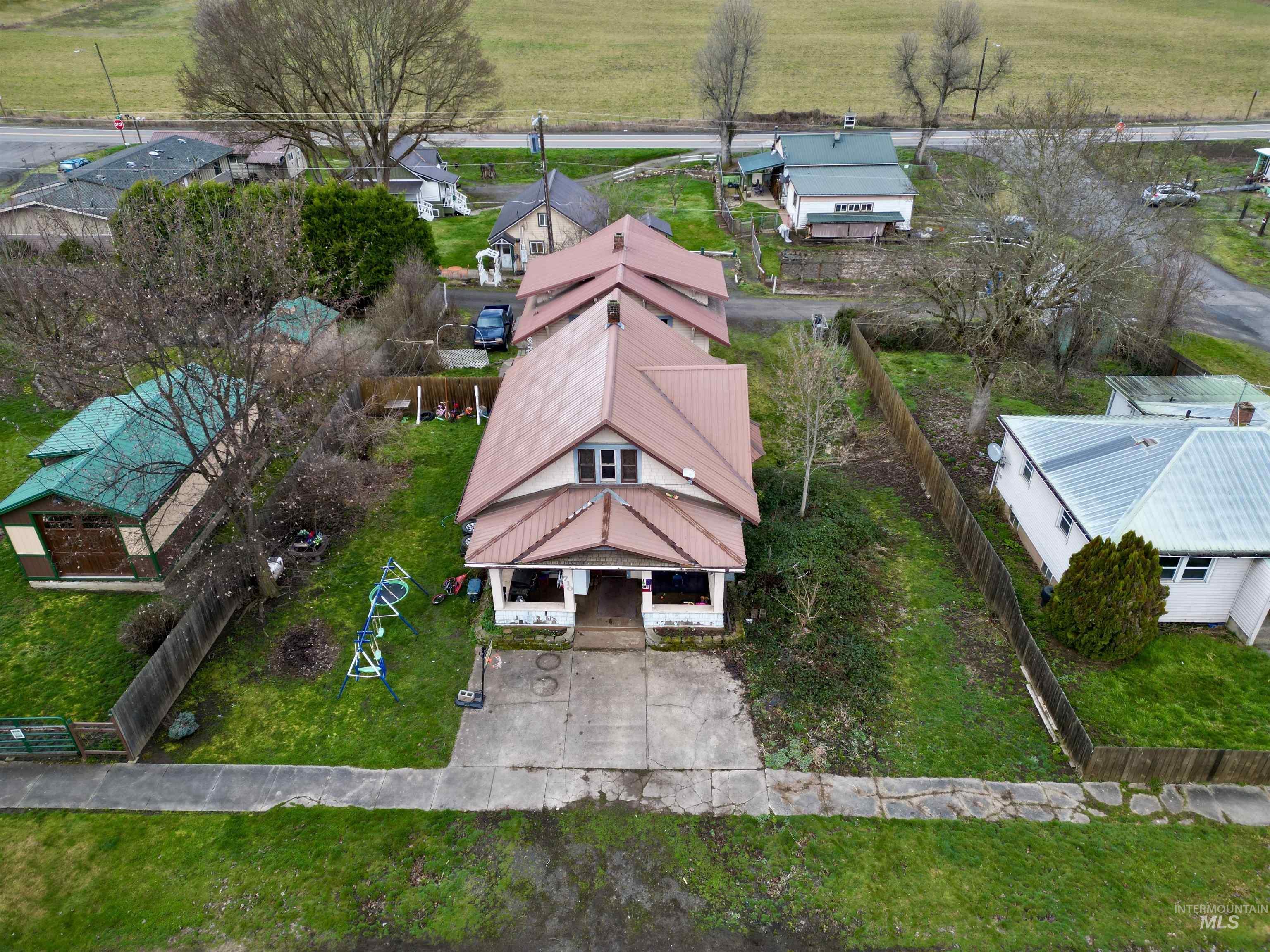 main property photo 1
