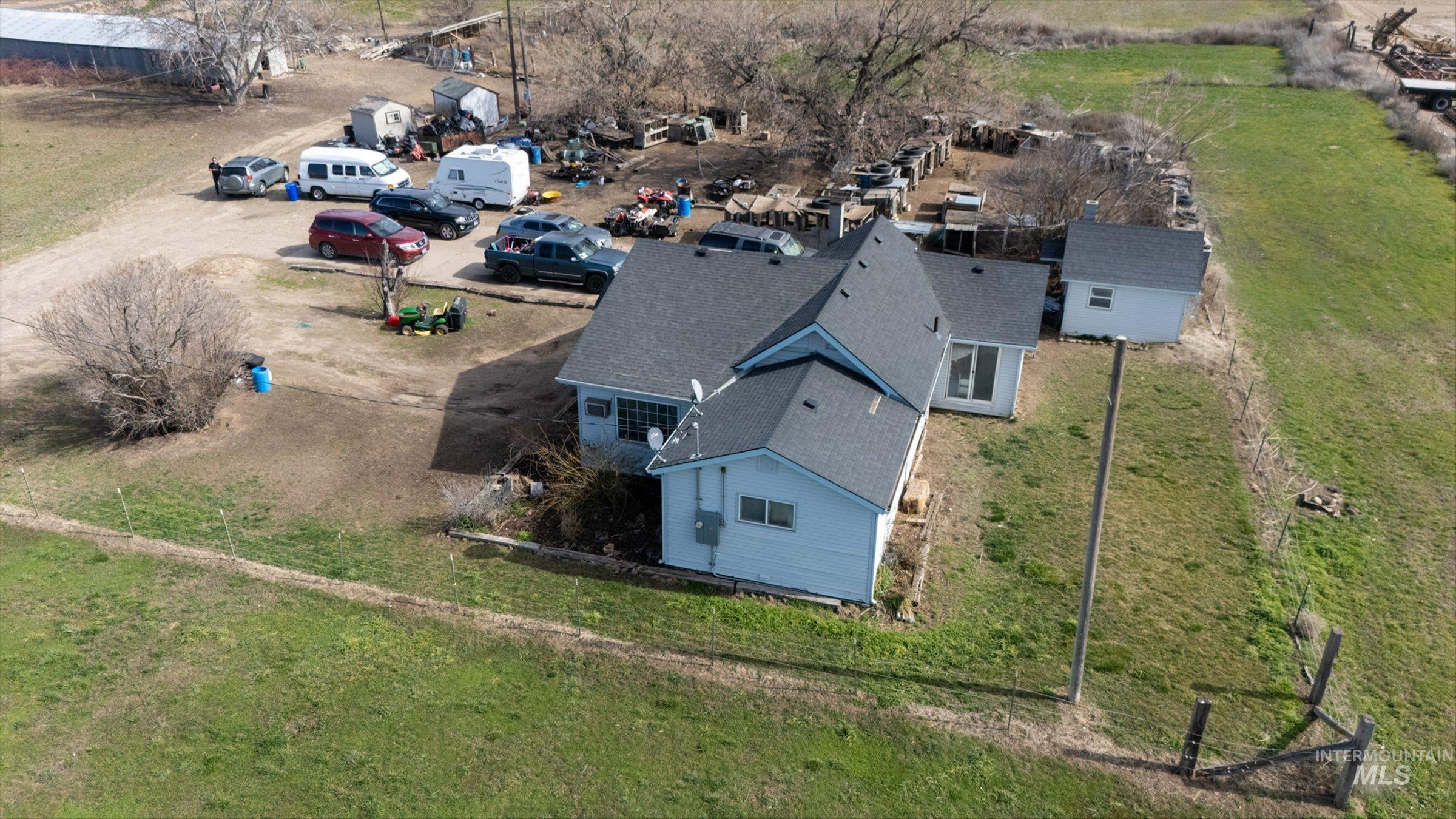 main property photo 24