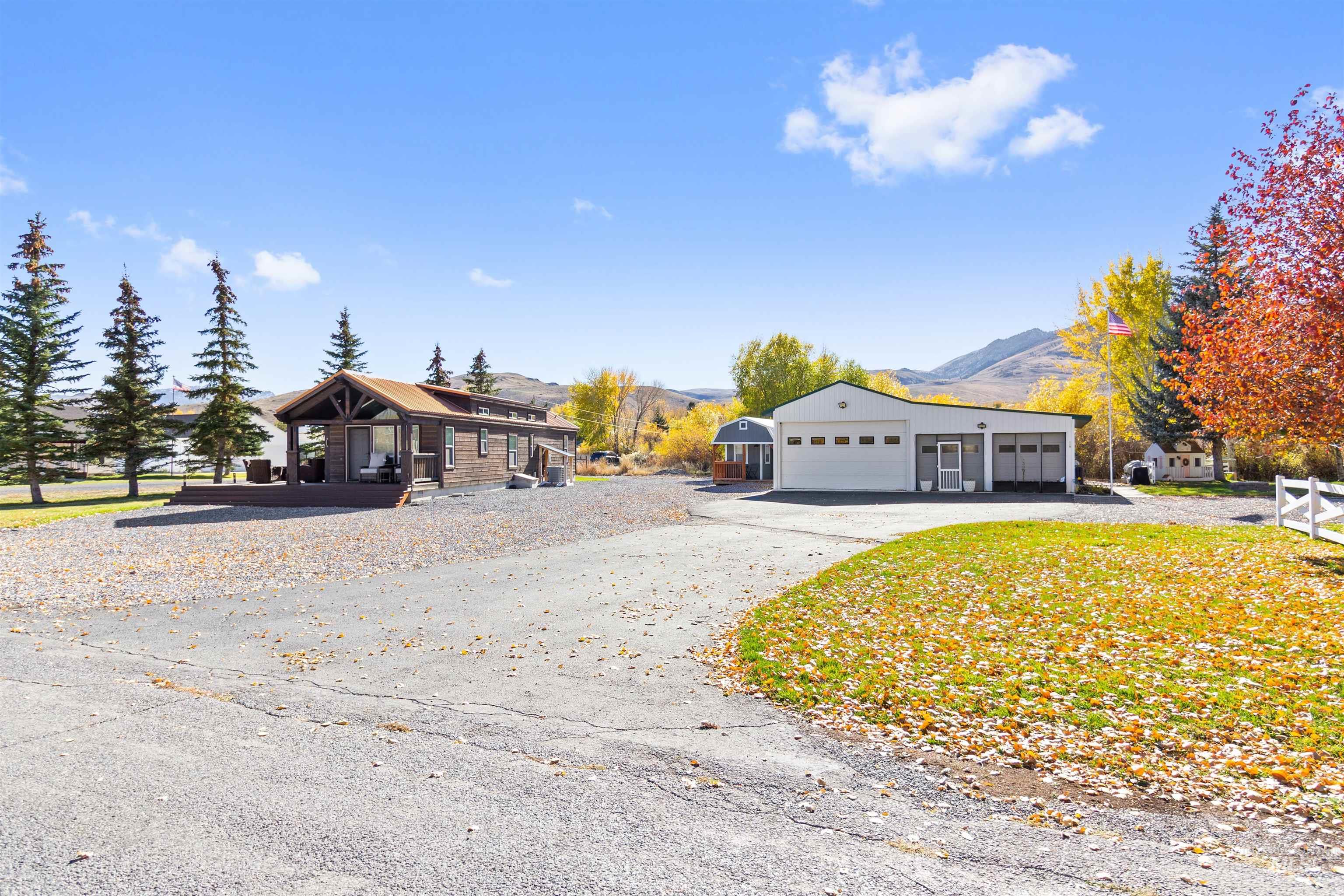 main property photo 41