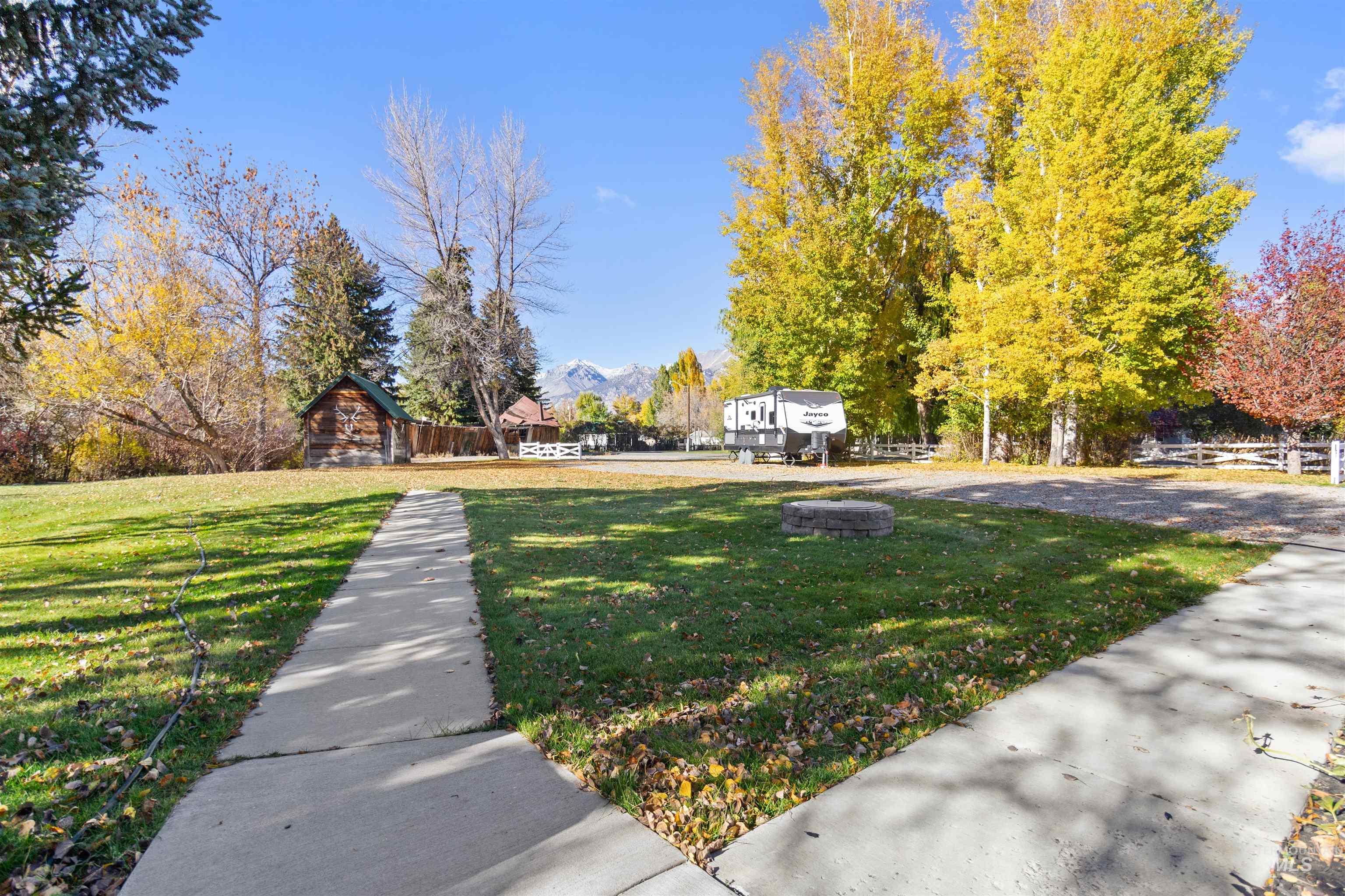 main property photo 43