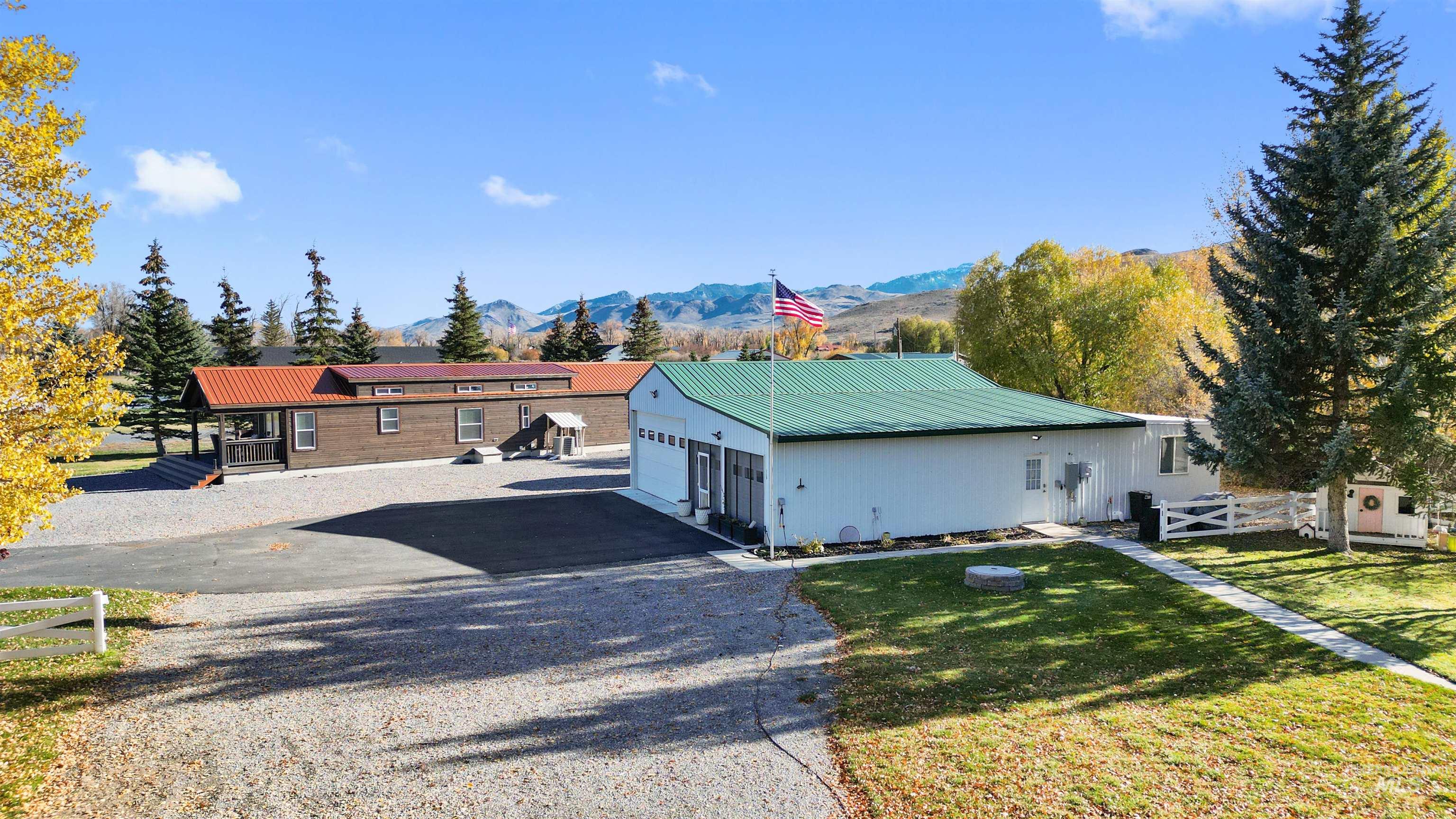 main property photo 8