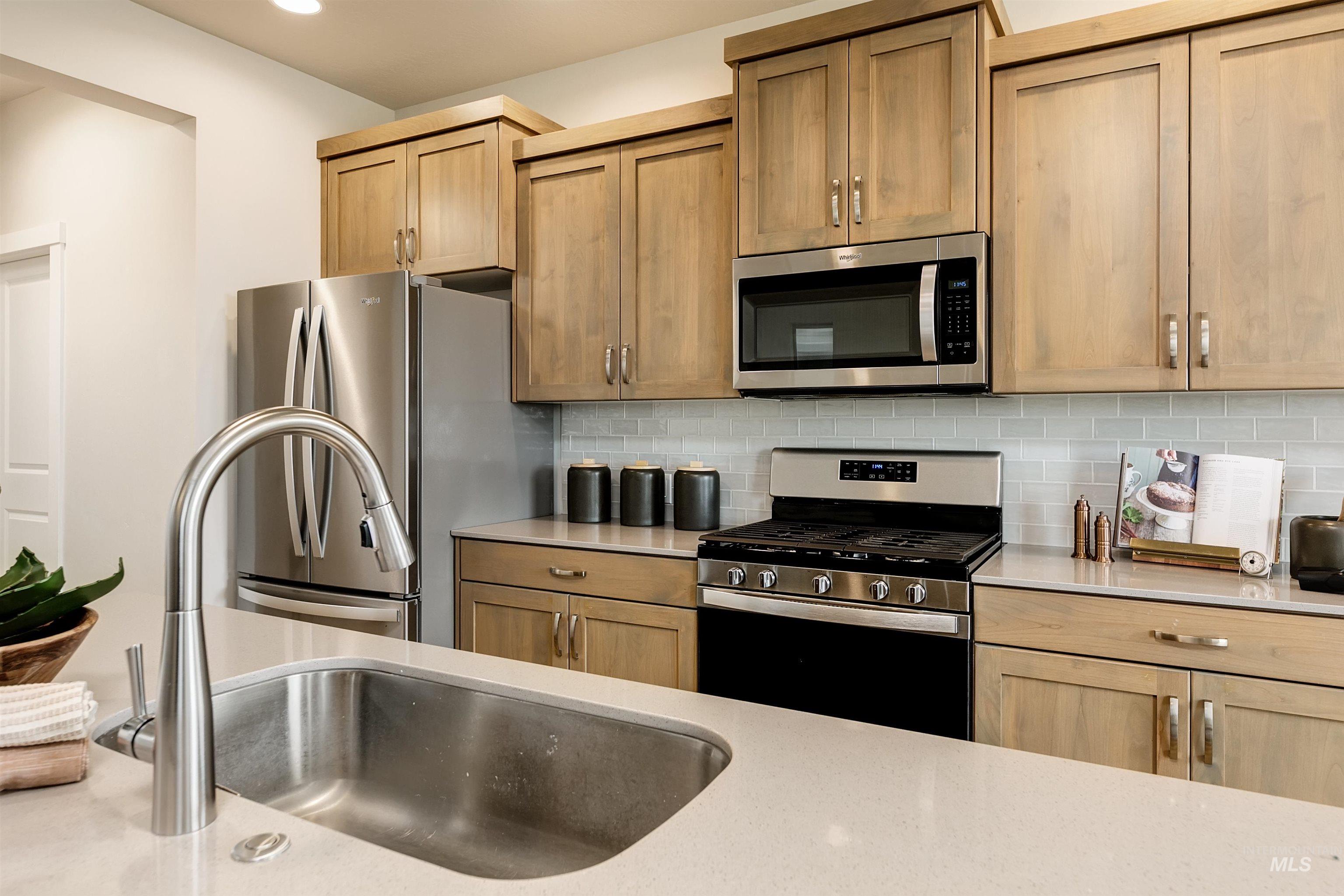 property viewer photo 7