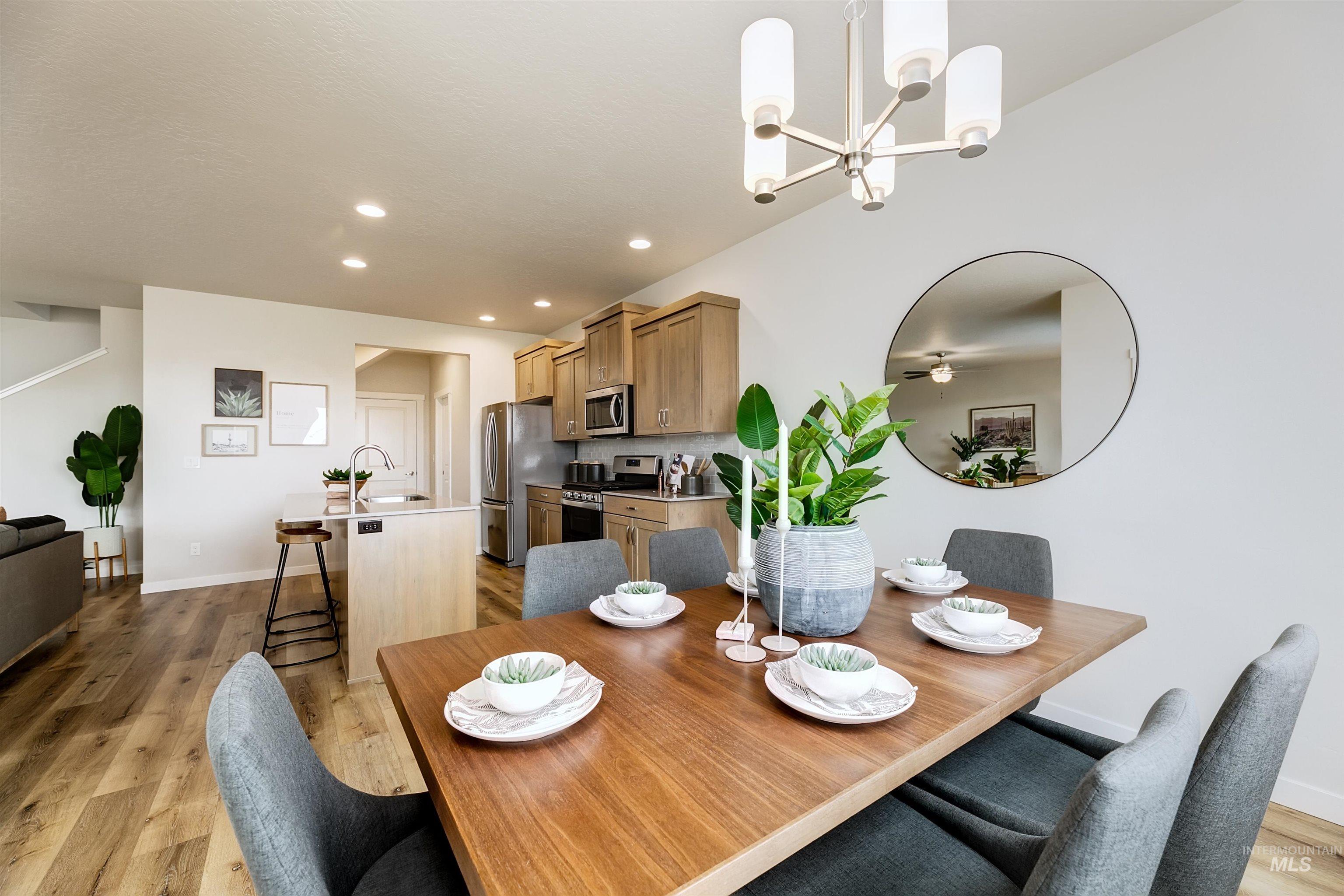 property viewer photo 9