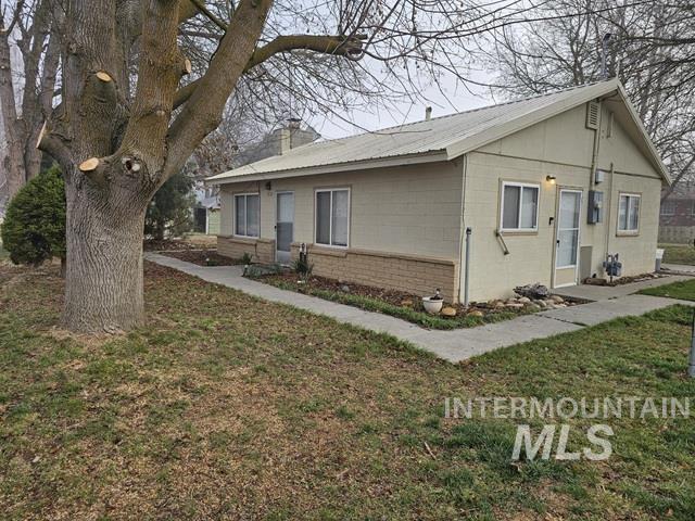 main property photo 15