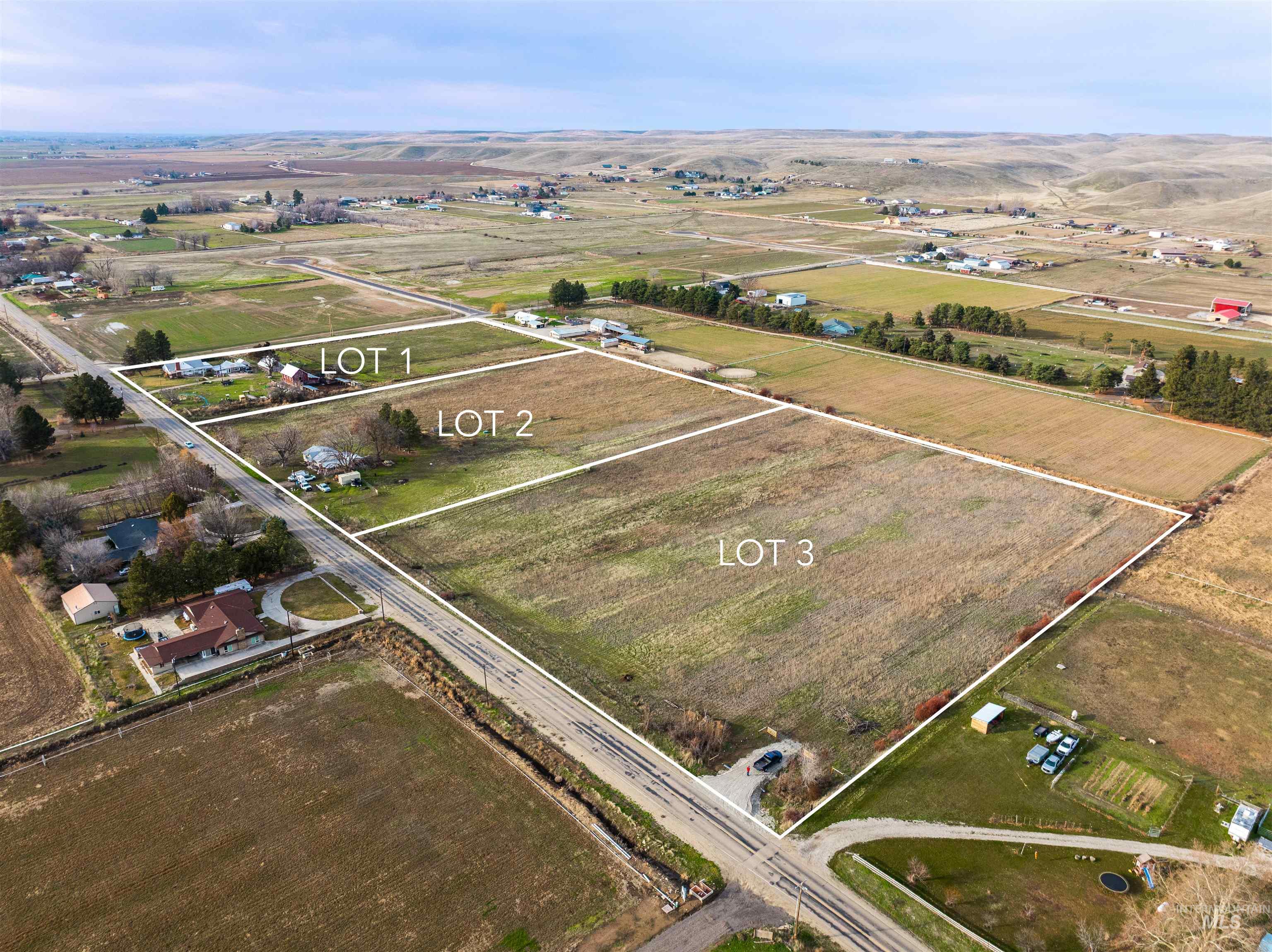 main property photo 6