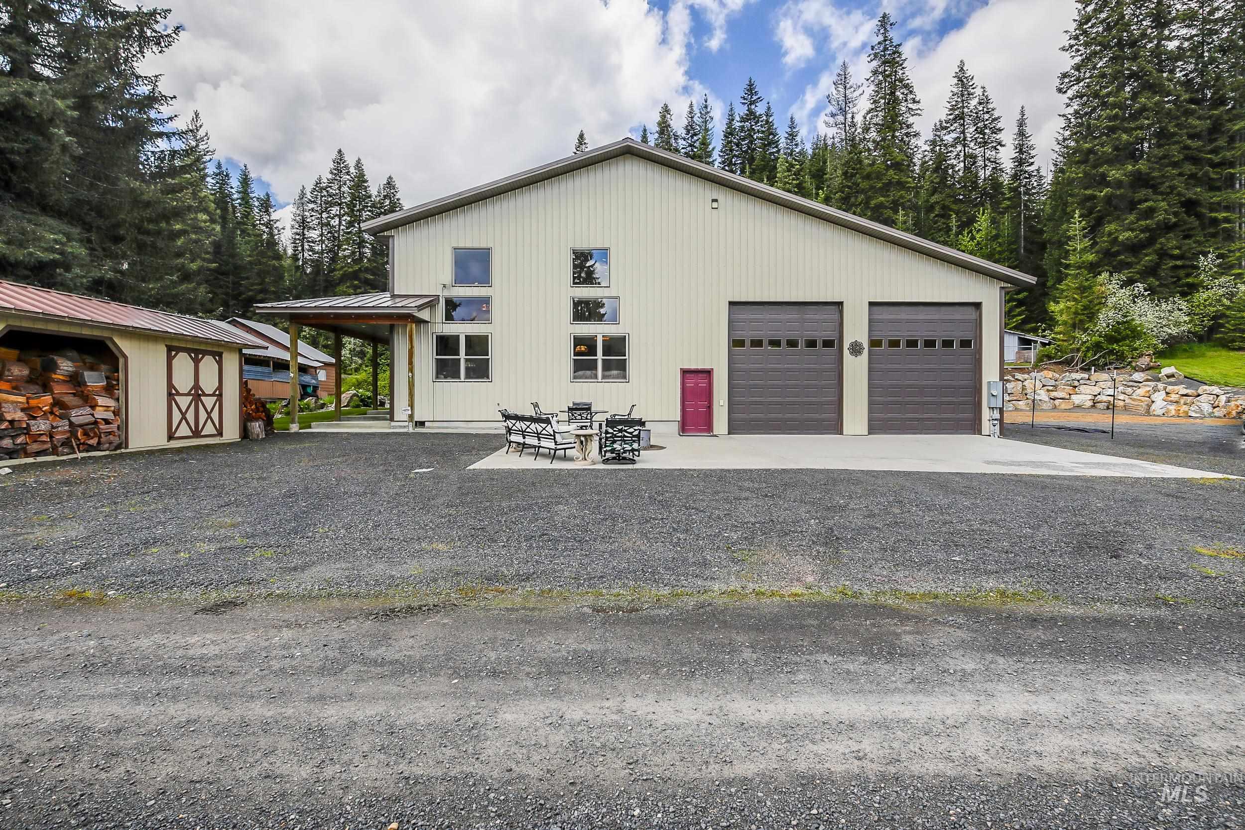 main property photo 46