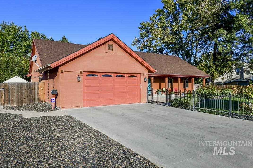 main property photo 46