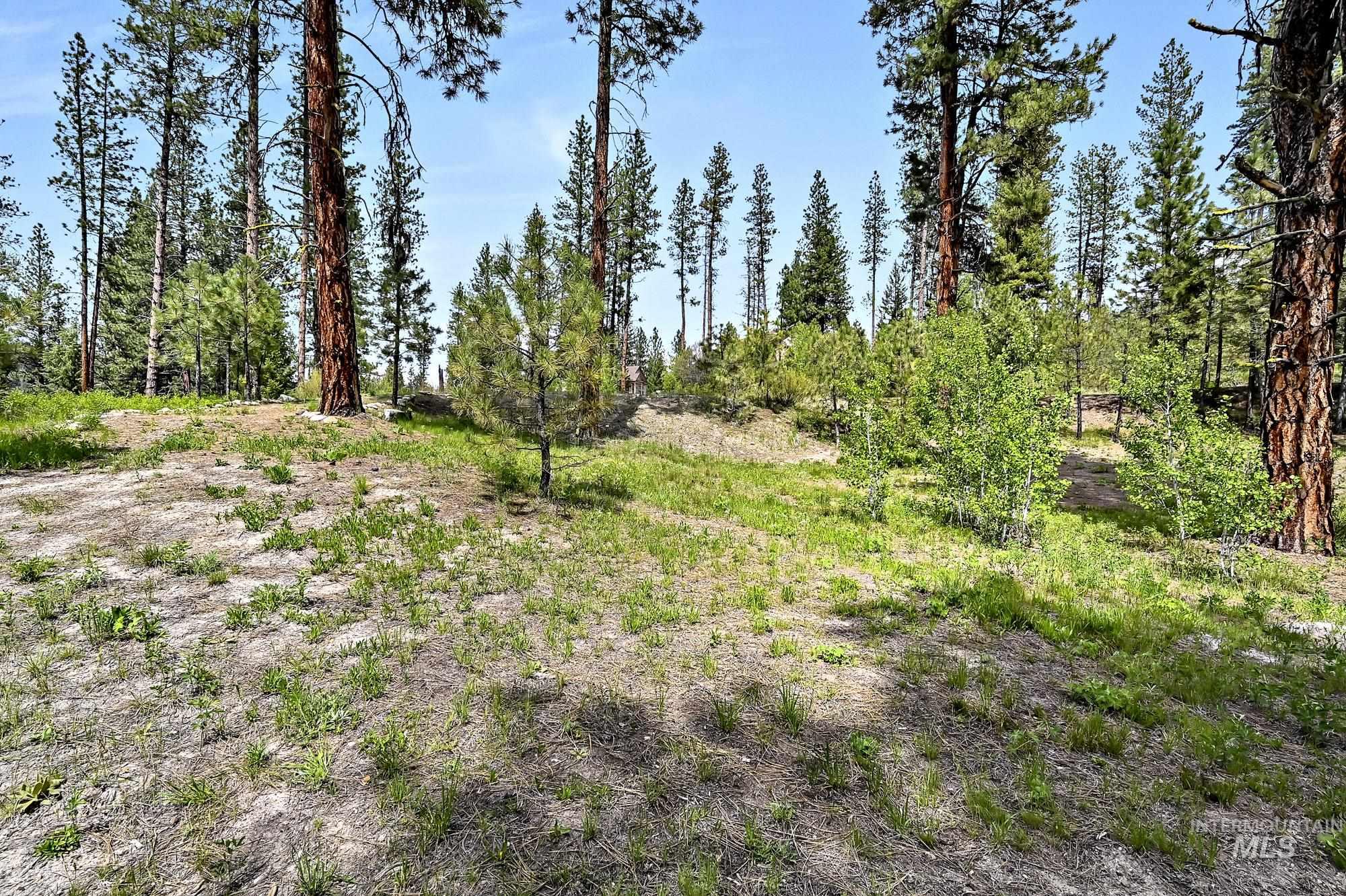 main property photo 27