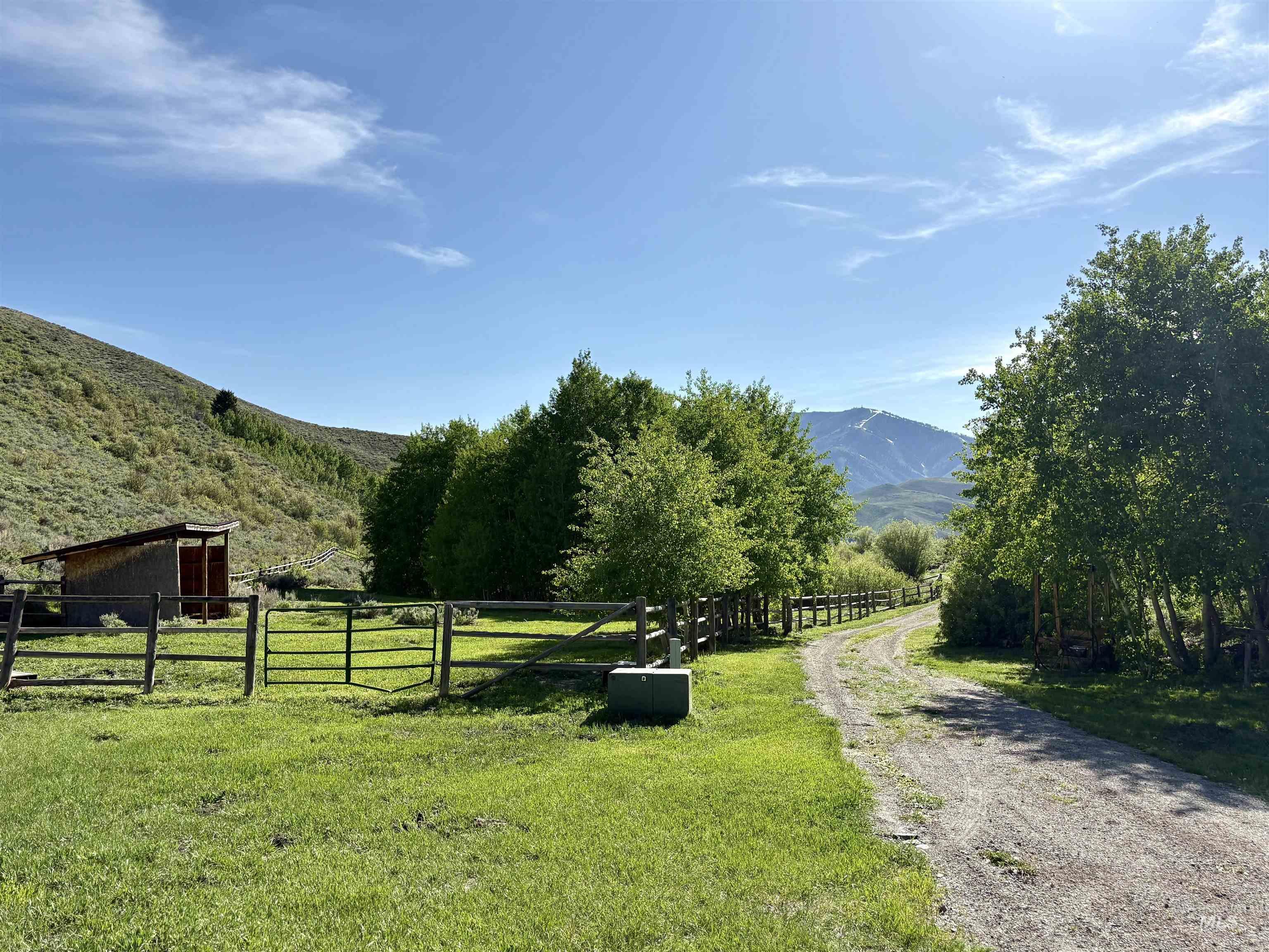 main property photo 7