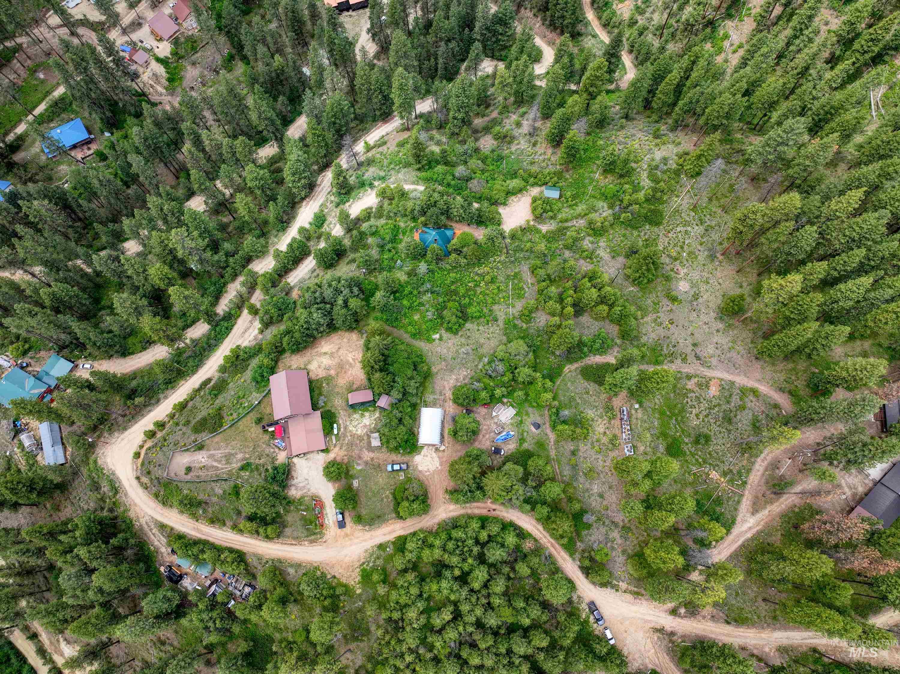 main property photo 33