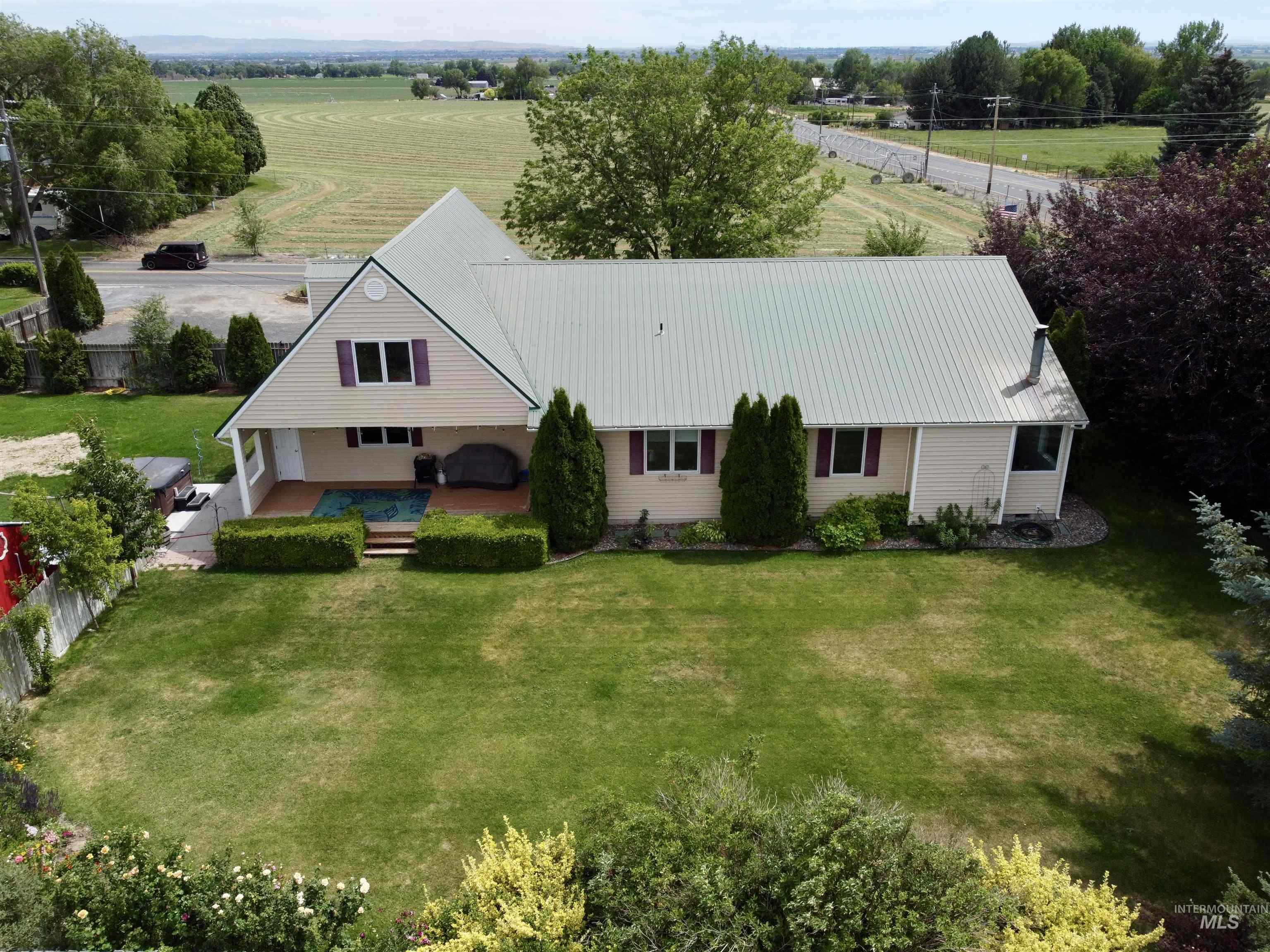 main property photo 43