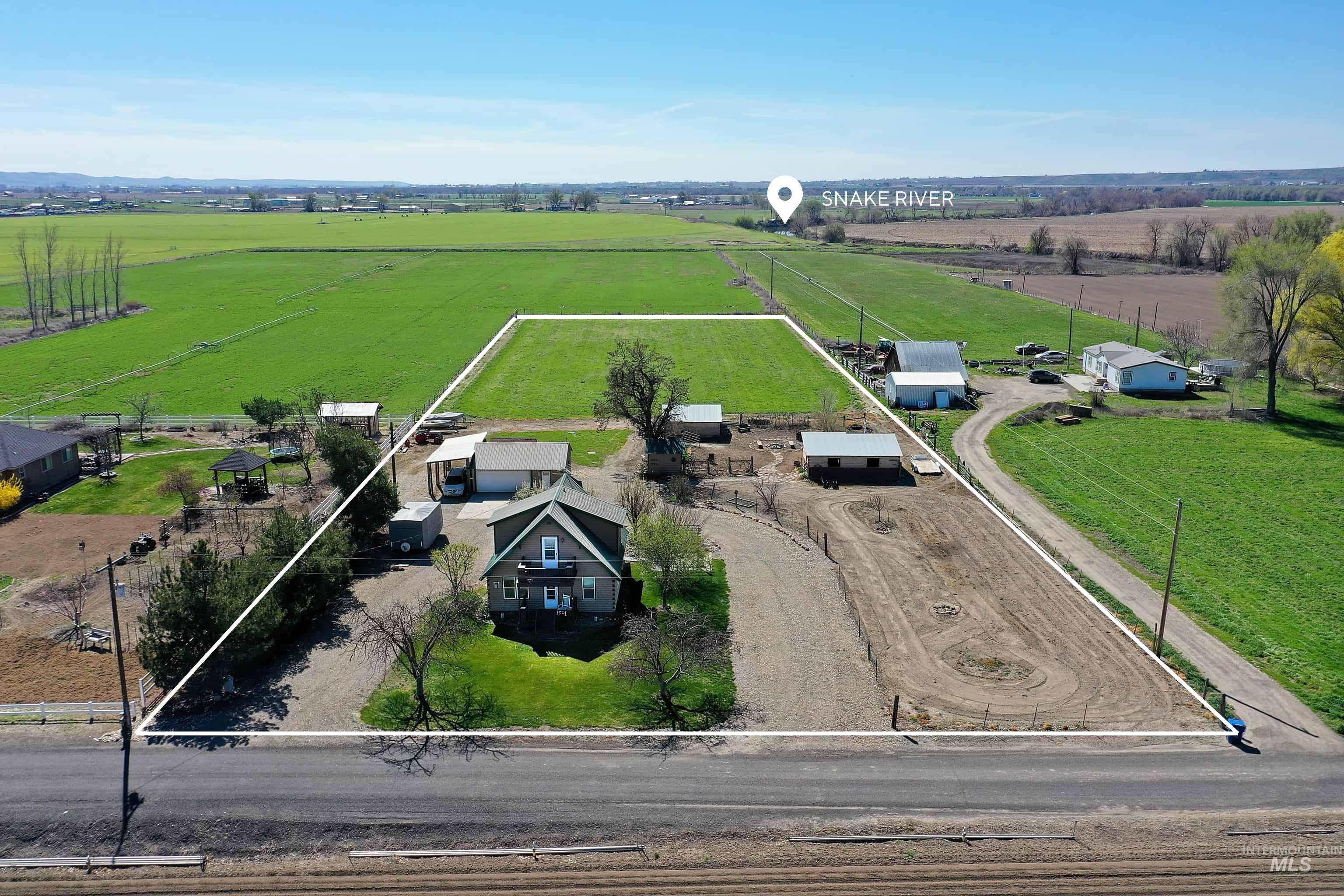 main property photo 34