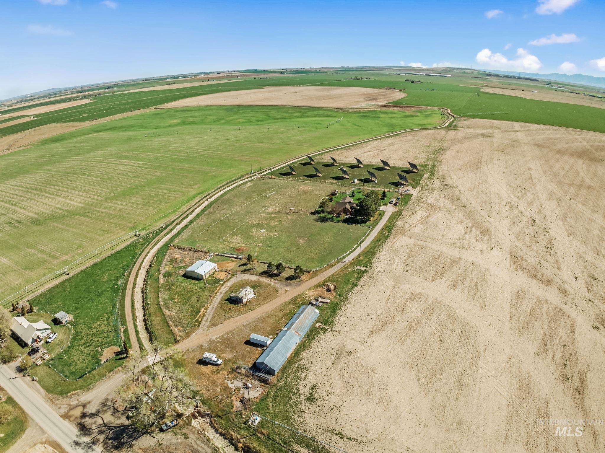 main property photo 6