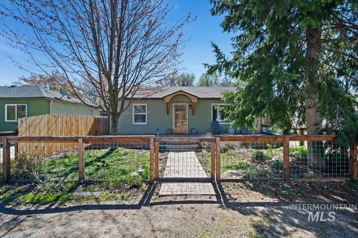 property viewer photo 29