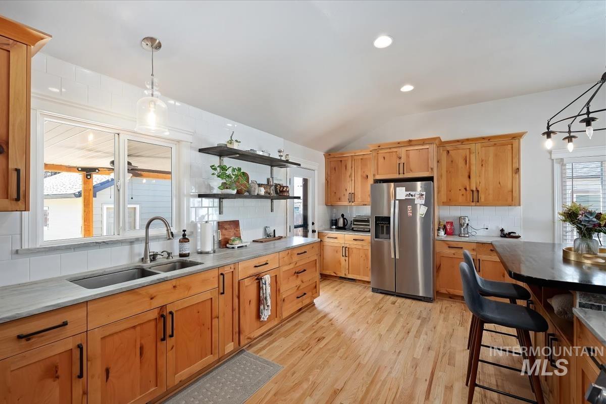 property viewer photo 7