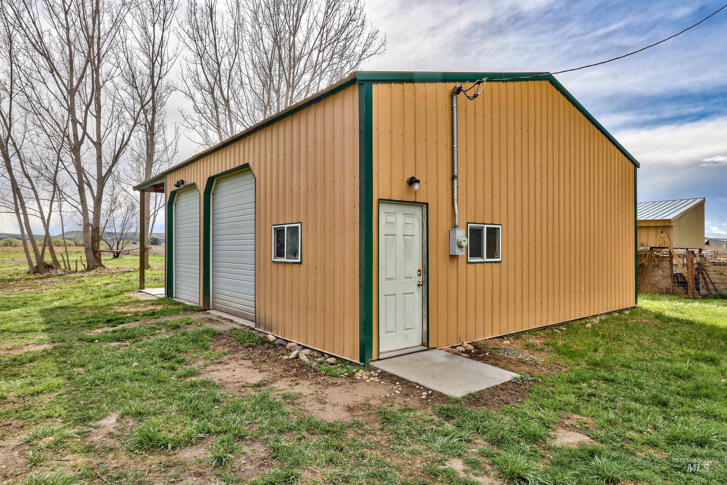 main property photo 5