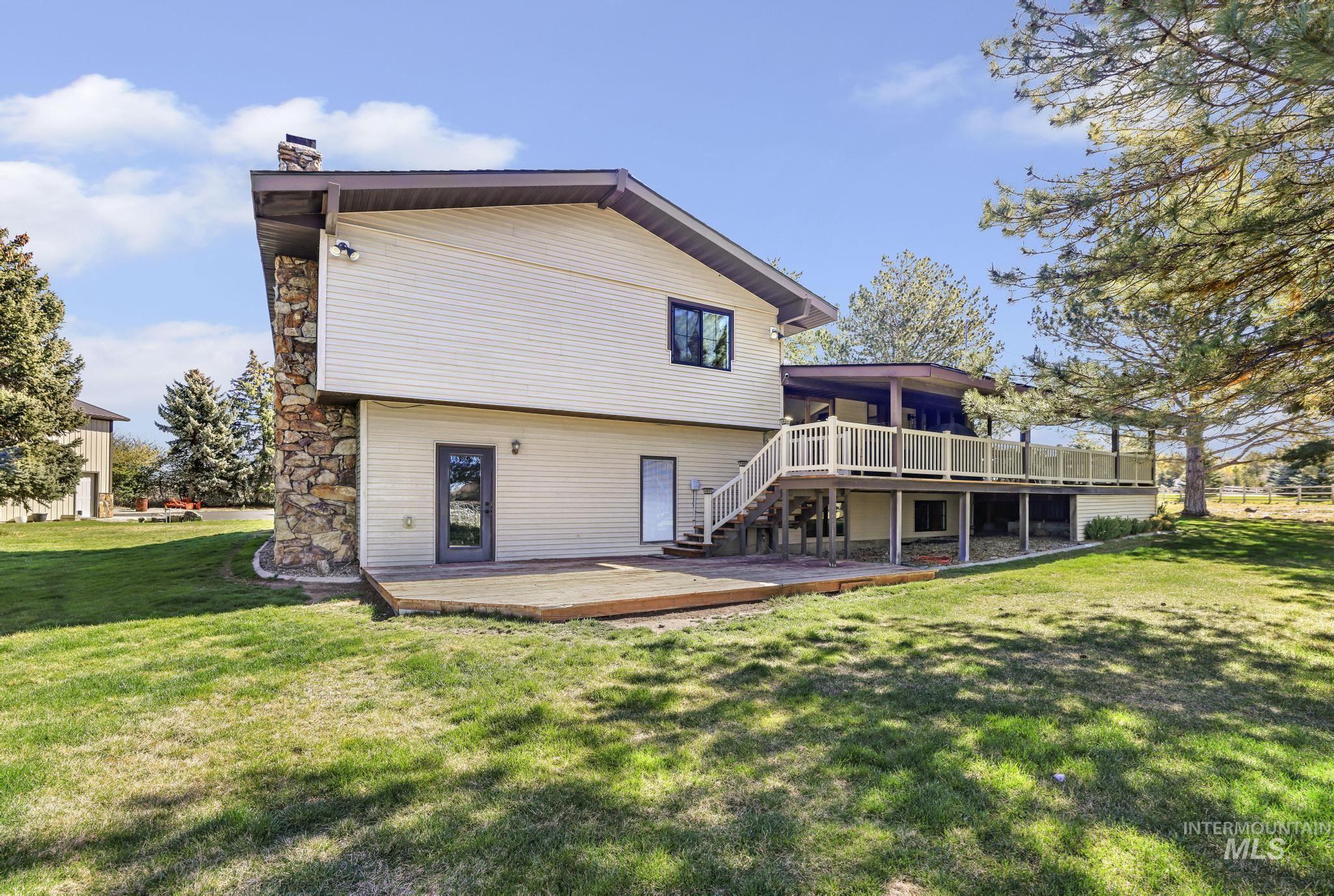 main property photo 13