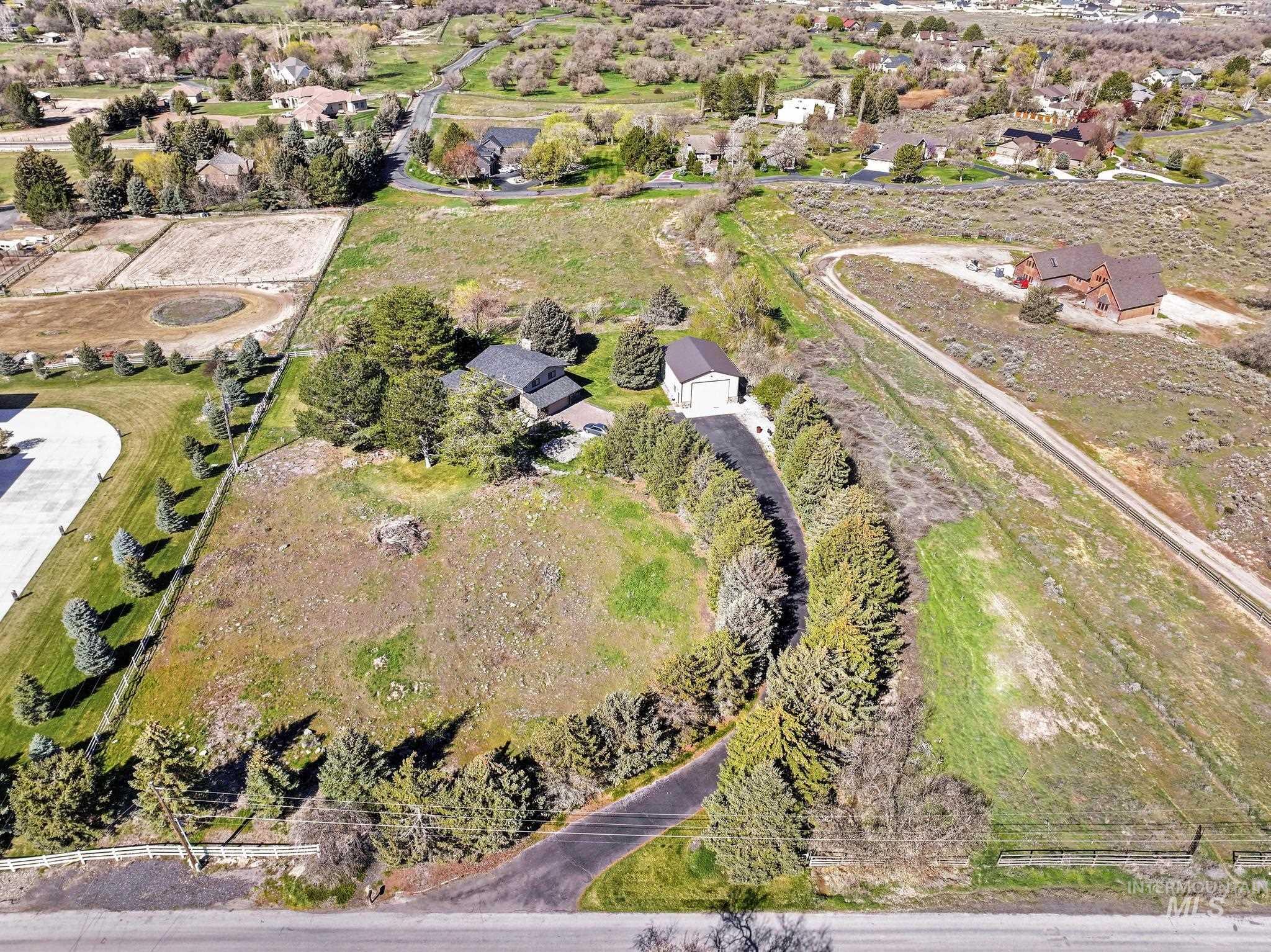 main property photo 20