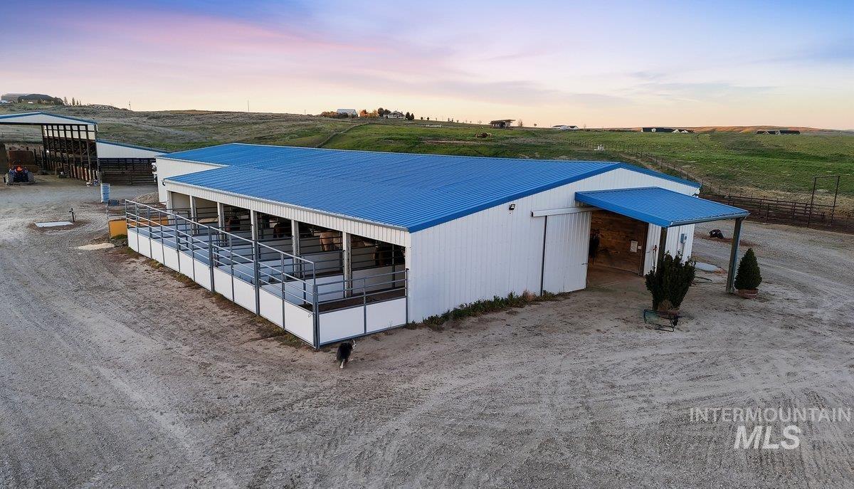 main property photo 24