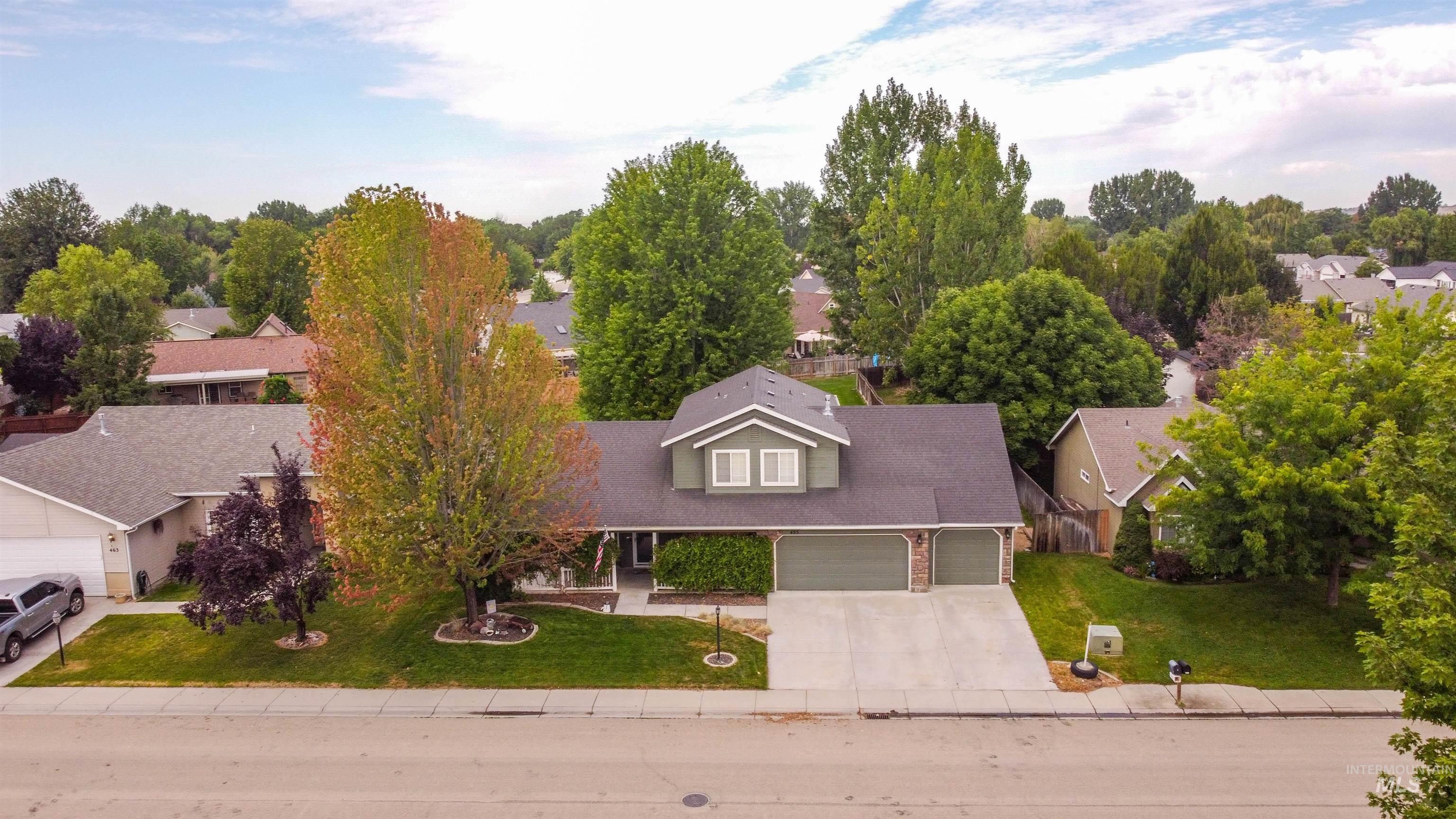 main property photo 45