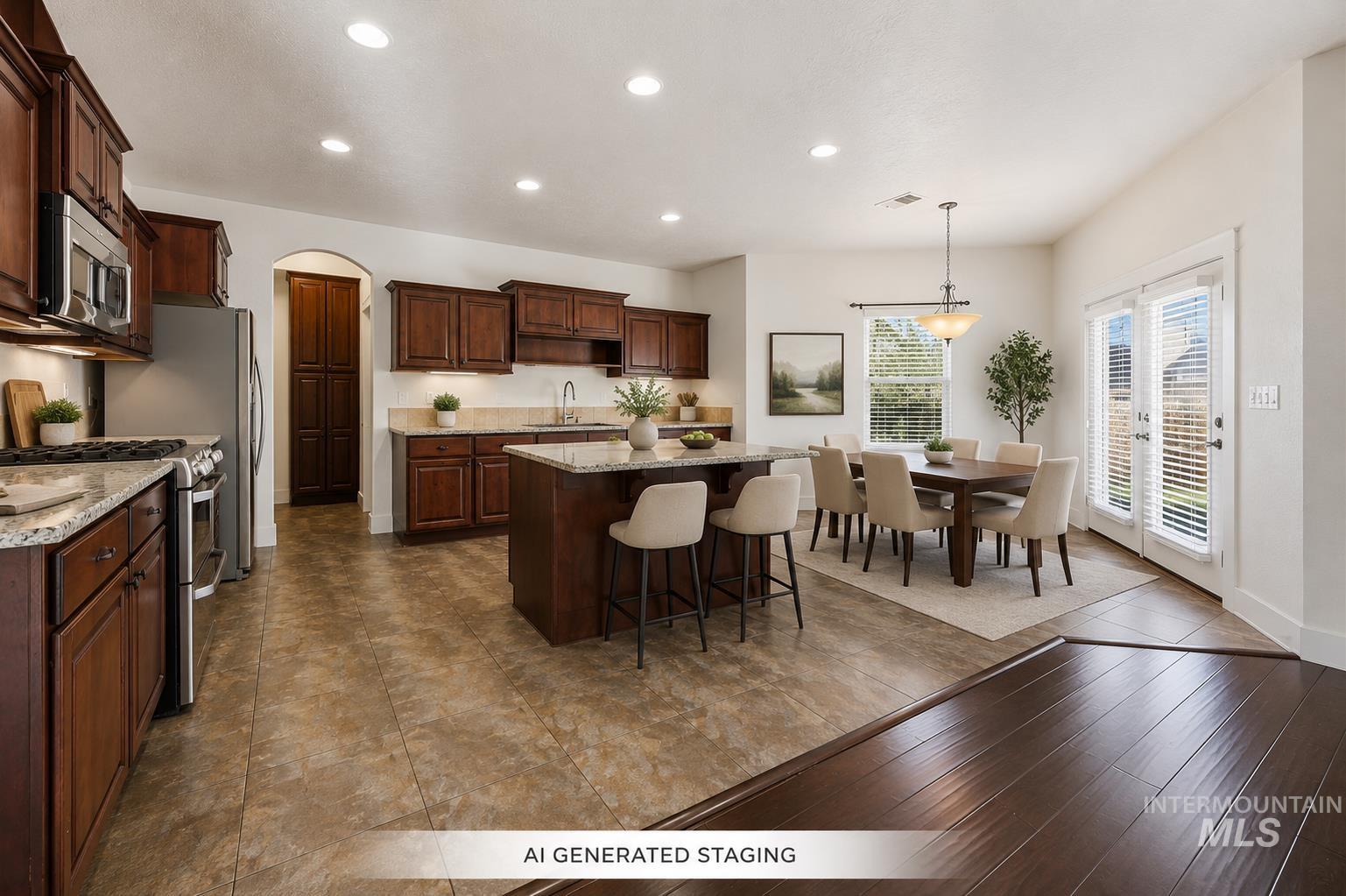 main property photo 15