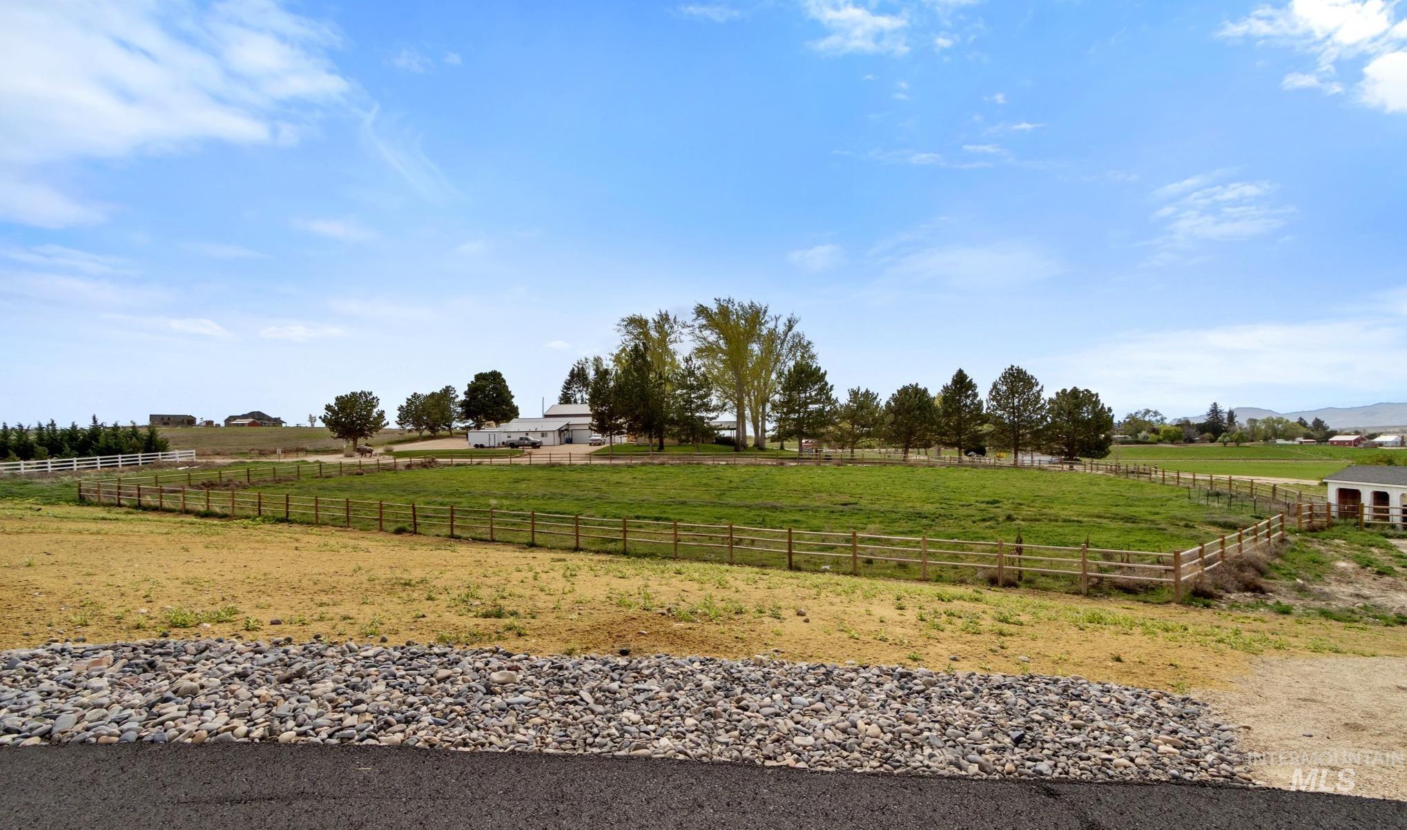 main property photo 48