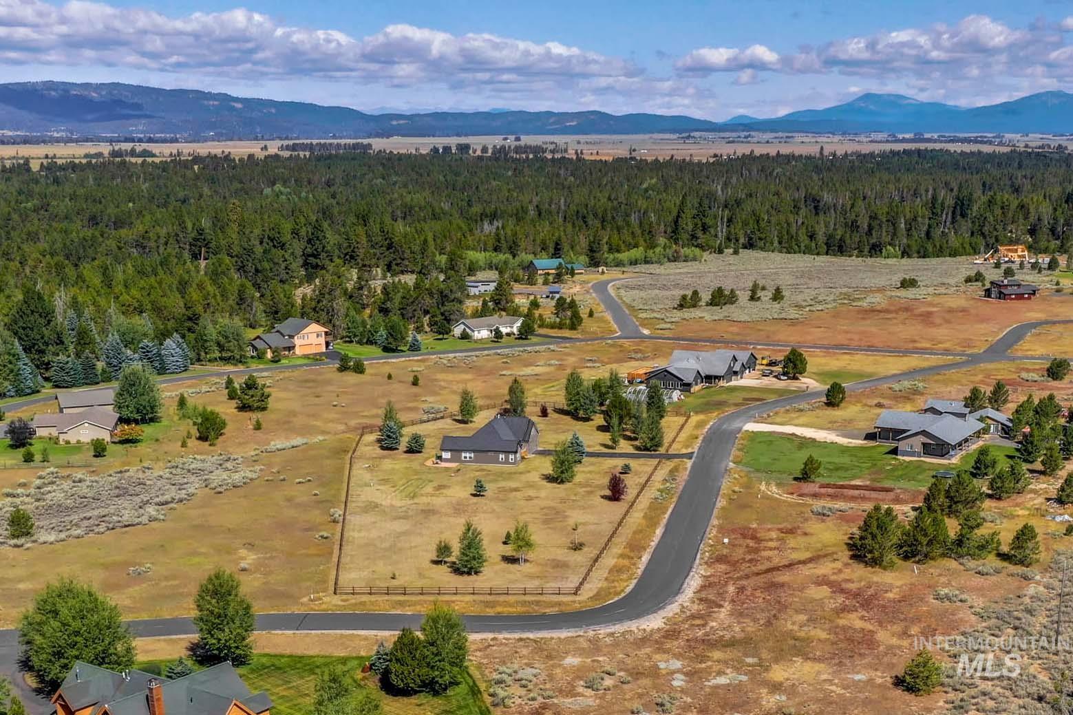 main property photo 47