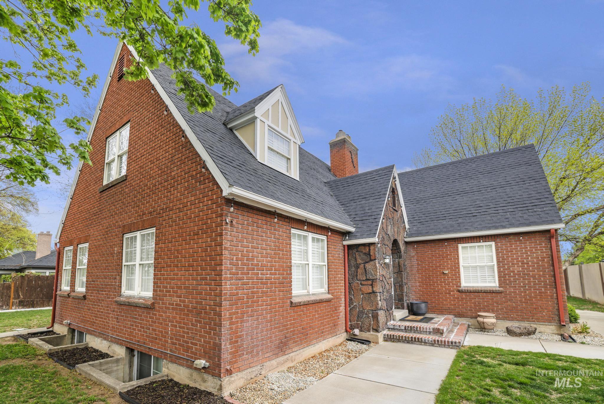 main property photo 37