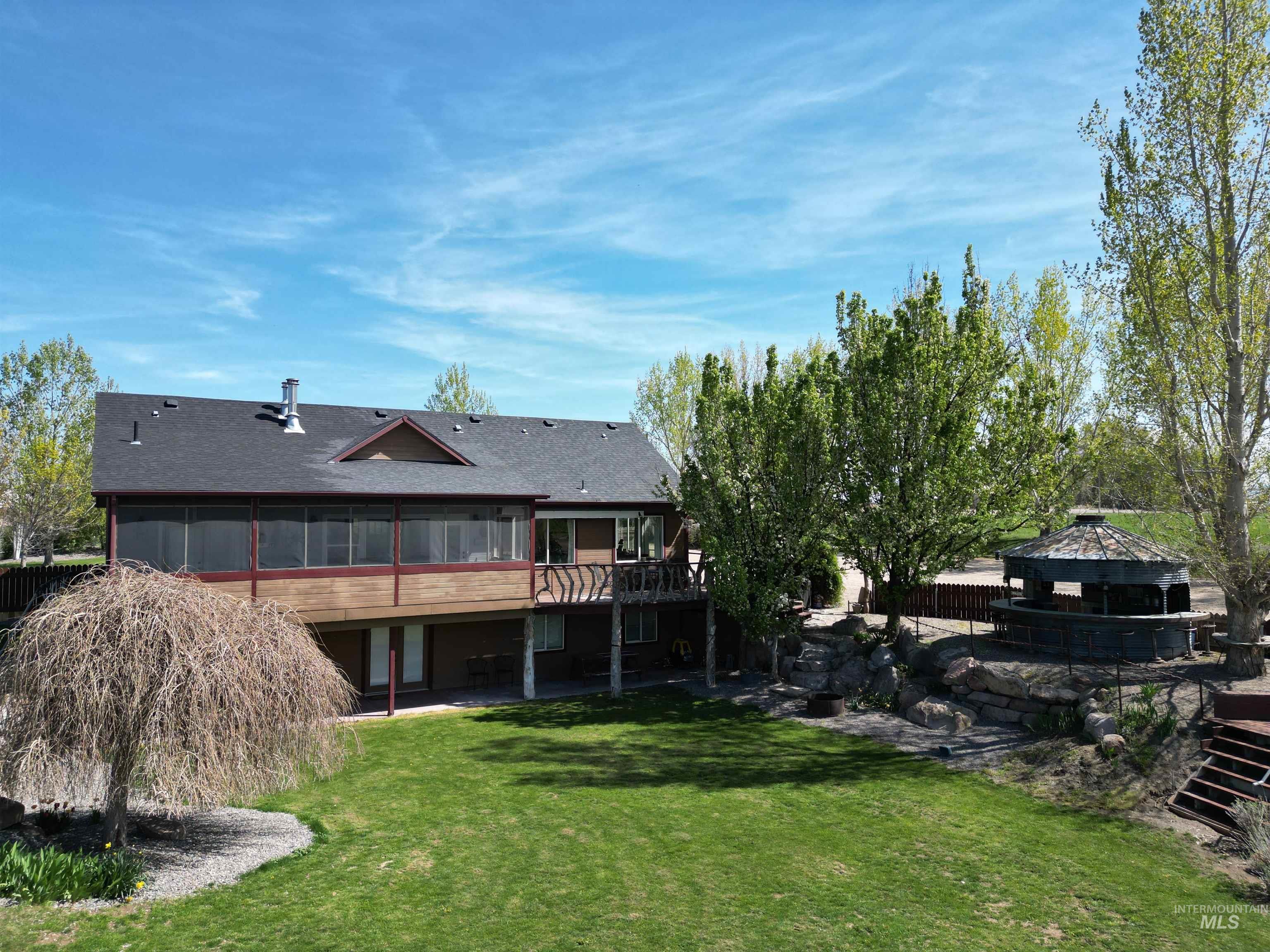 main property photo 49