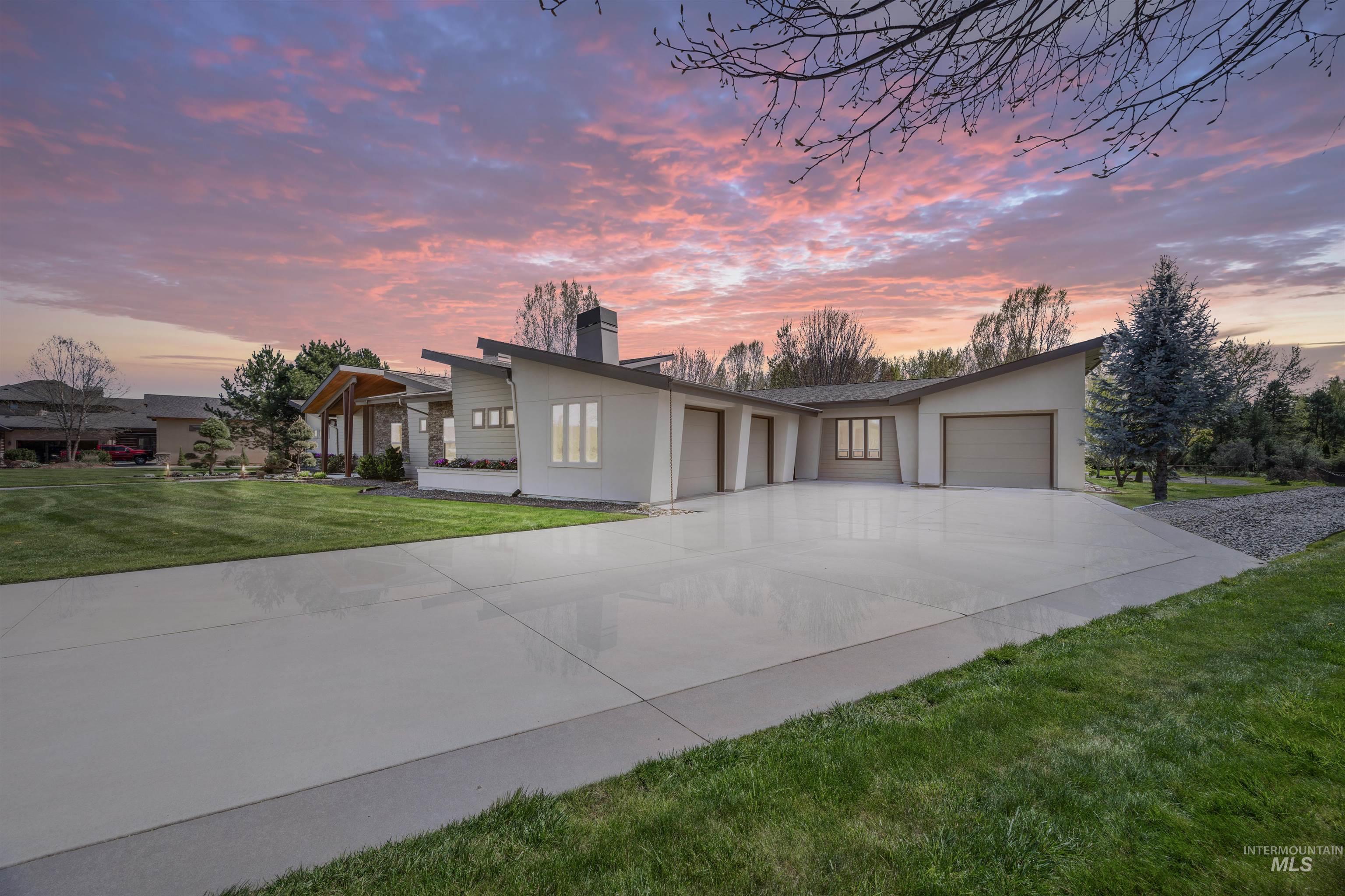 property viewer photo 1