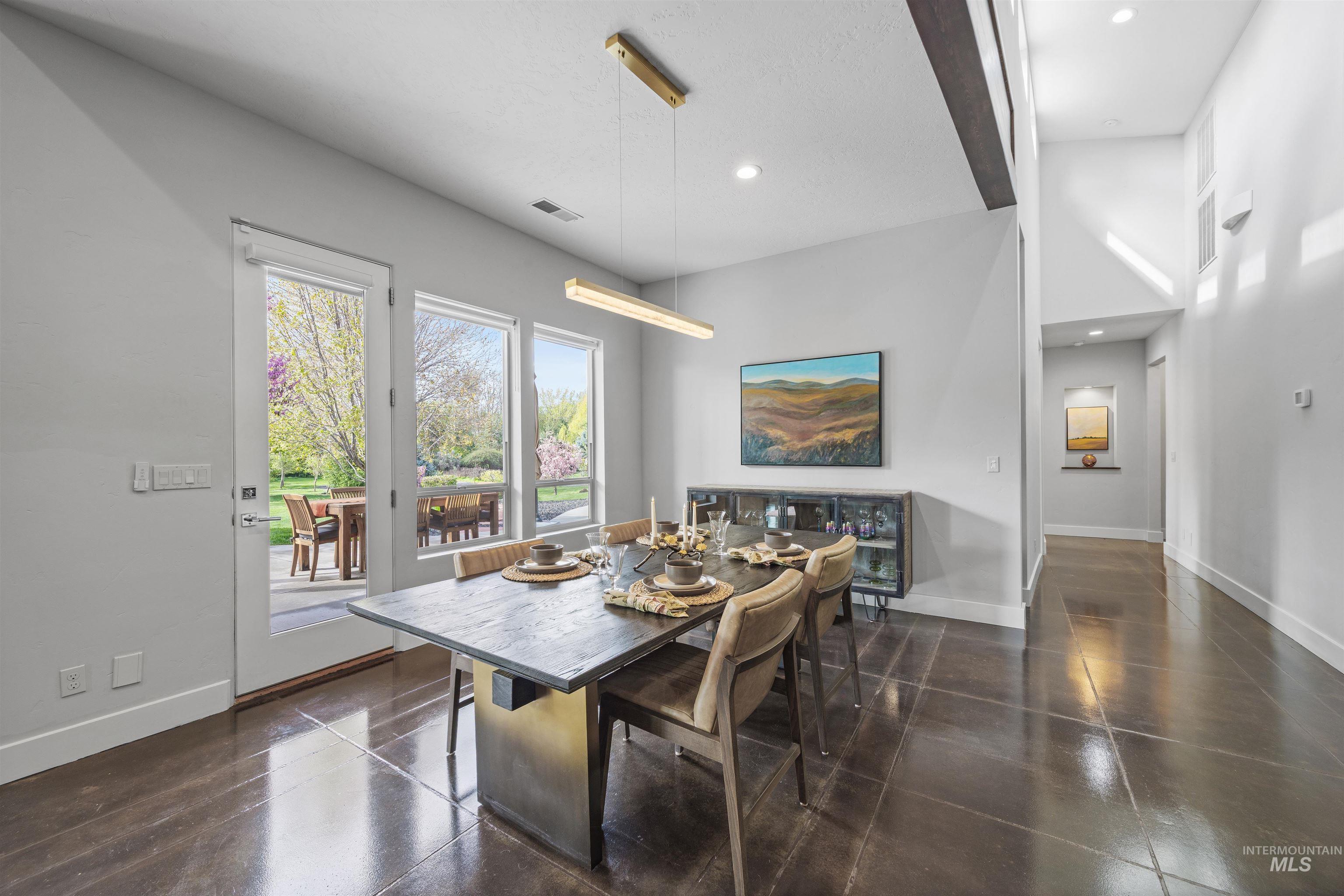 property viewer photo 14
