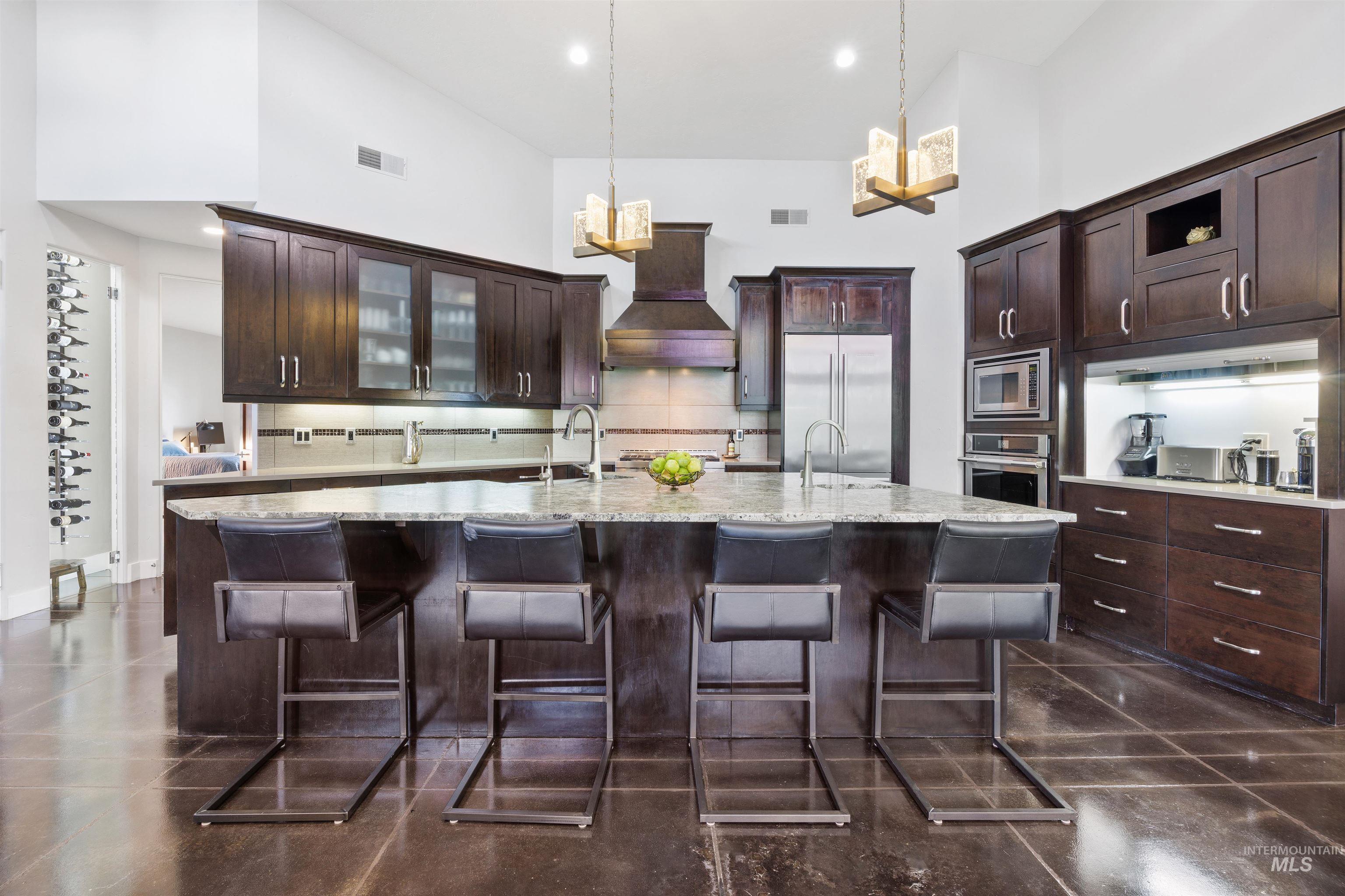 property viewer photo 16