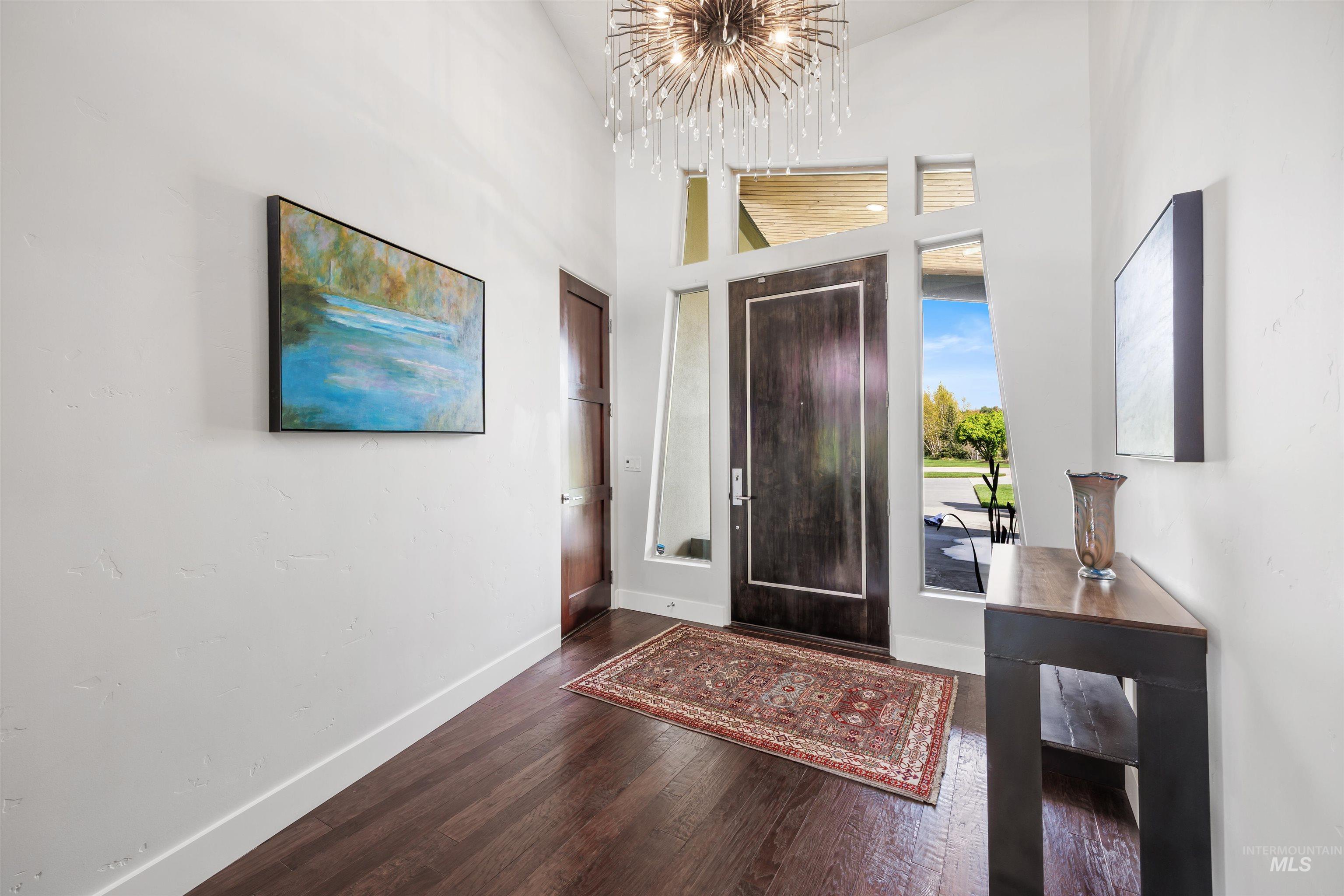 property viewer photo 3