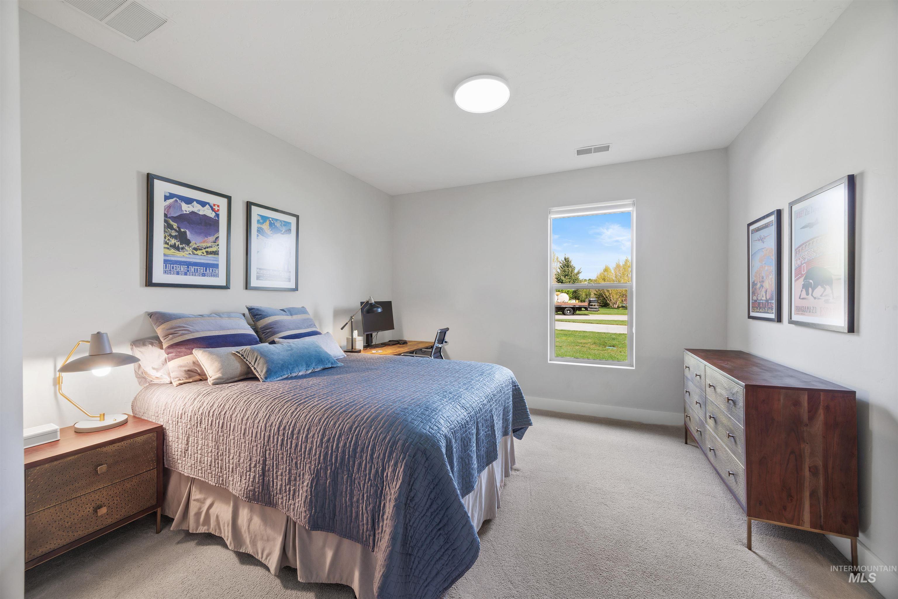 property viewer photo 37