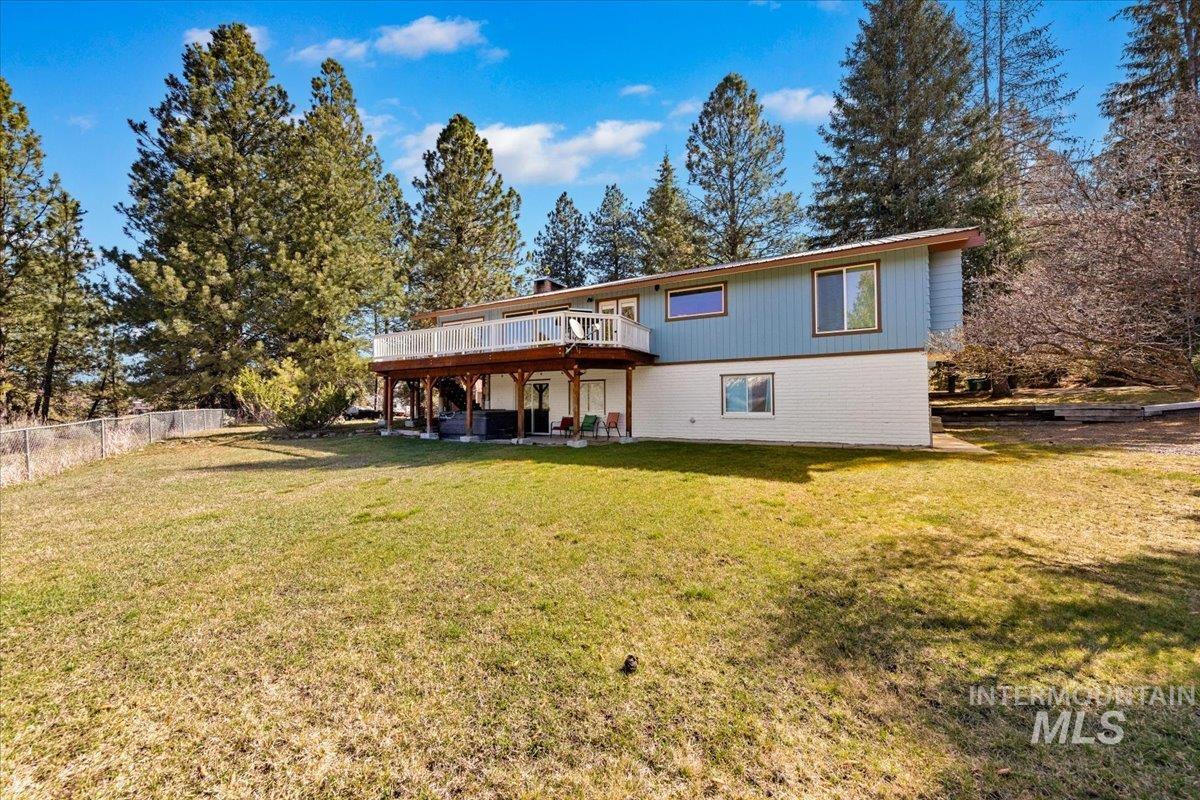 main property photo 40
