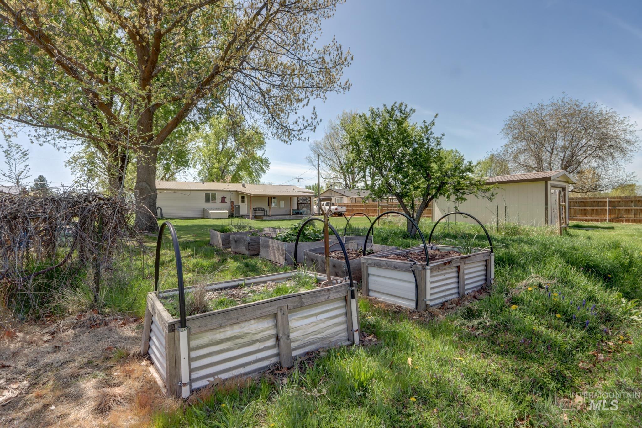 main property photo 43